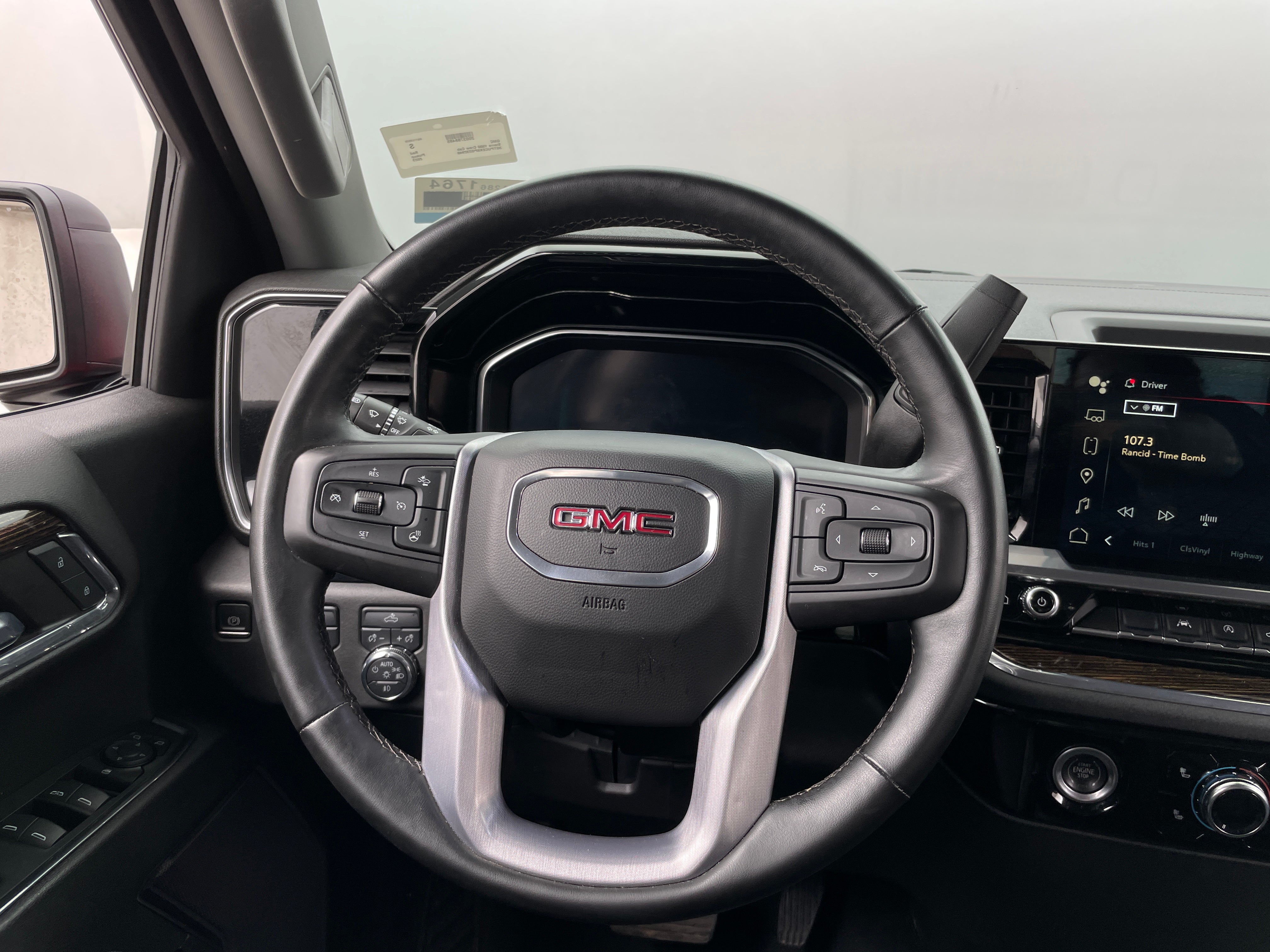 2023 GMC Sierra 1500 Elevation 5