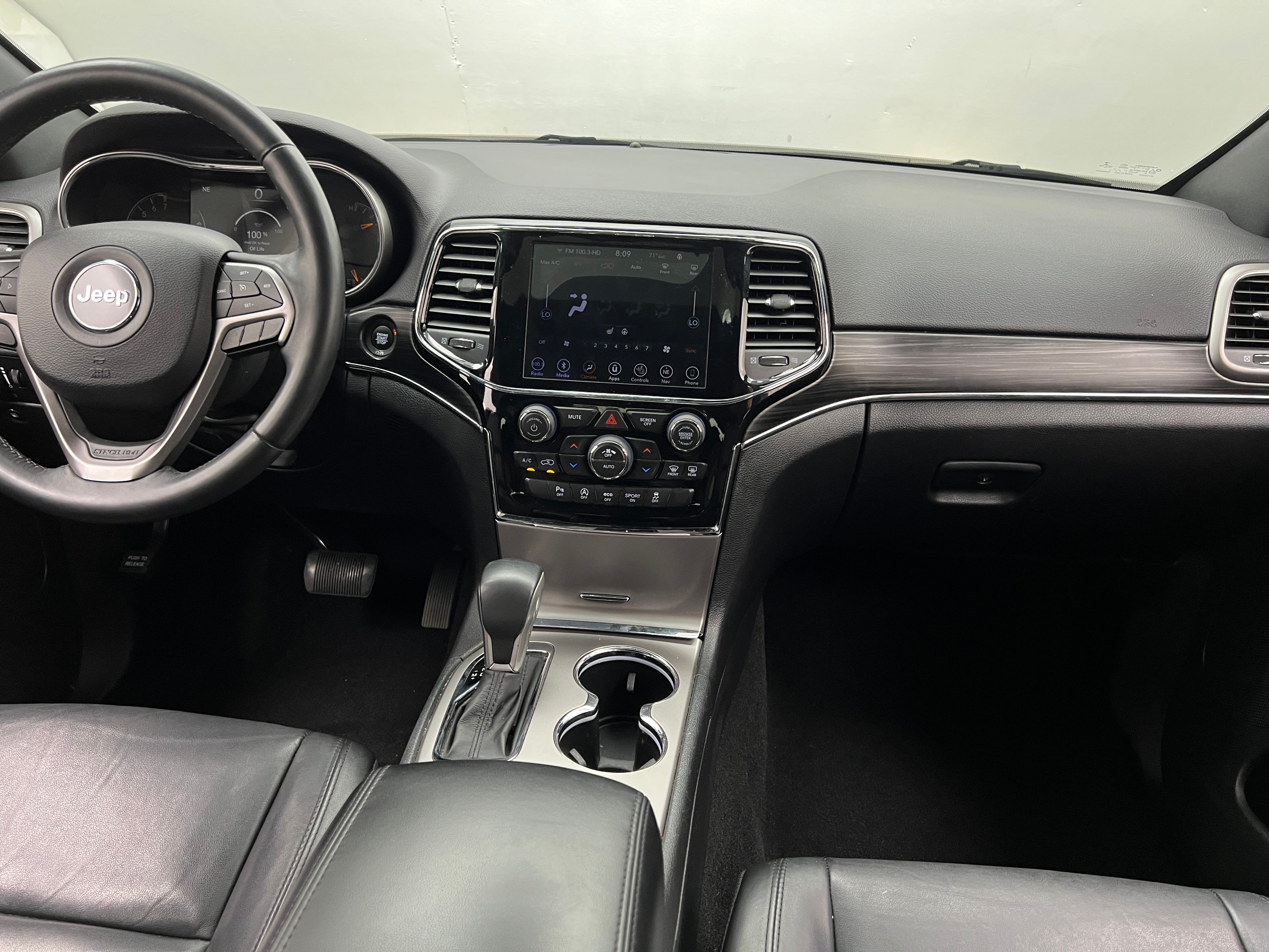 2019 Jeep Grand Cherokee Limited Edition 2