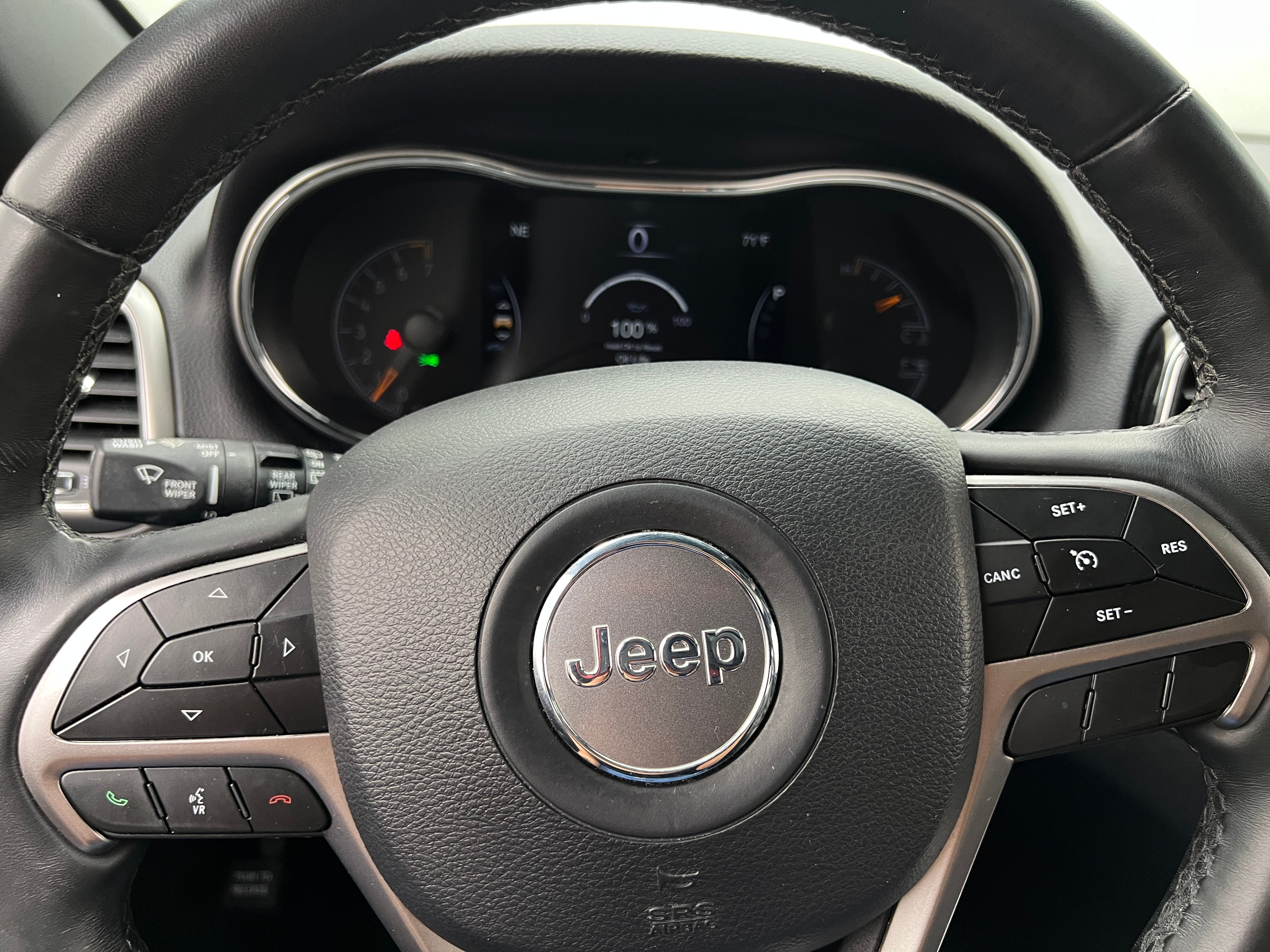 2019 Jeep Grand Cherokee Limited Edition 4