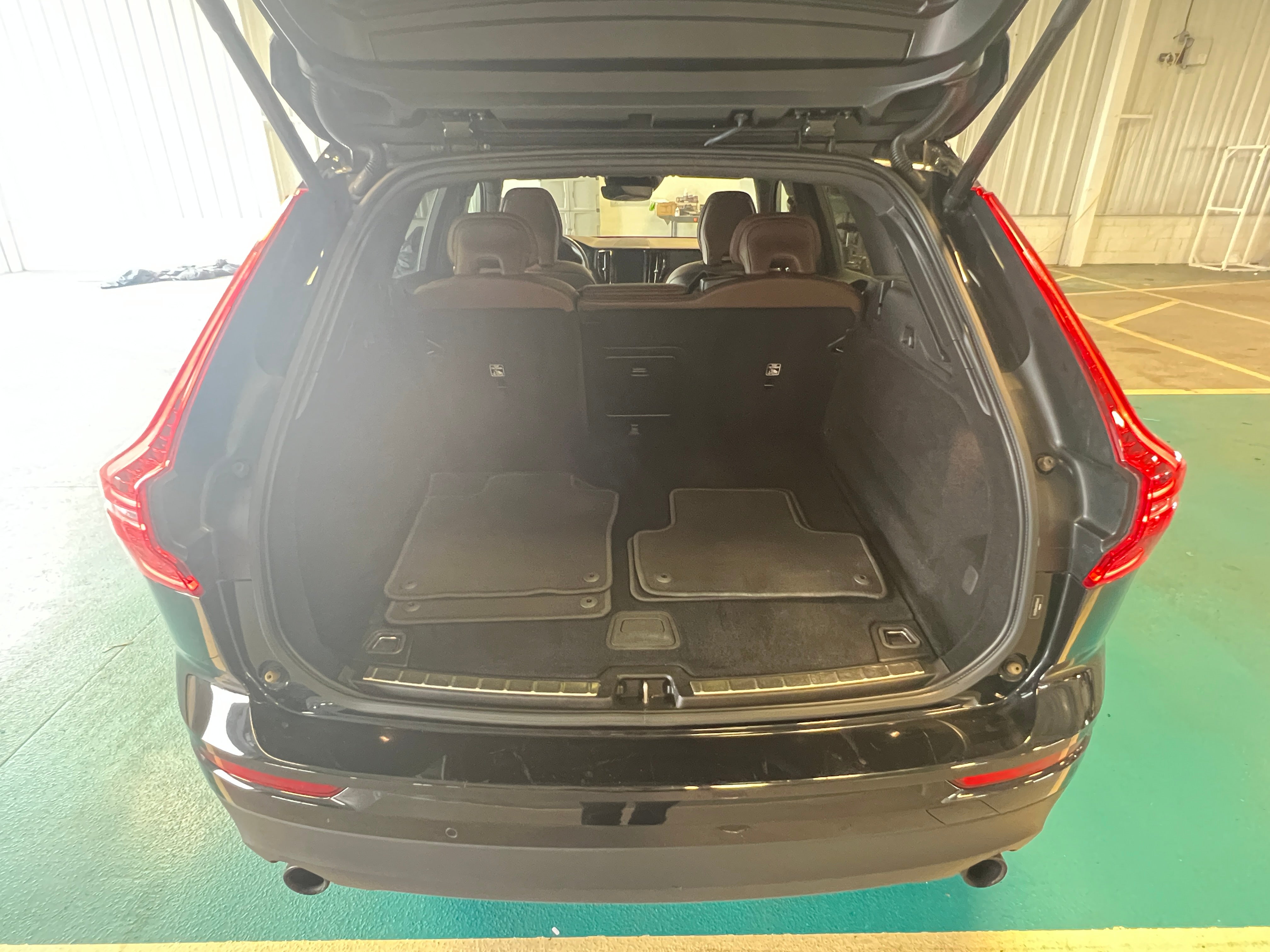 2021 Volvo XC60 T5 Momentum 6
