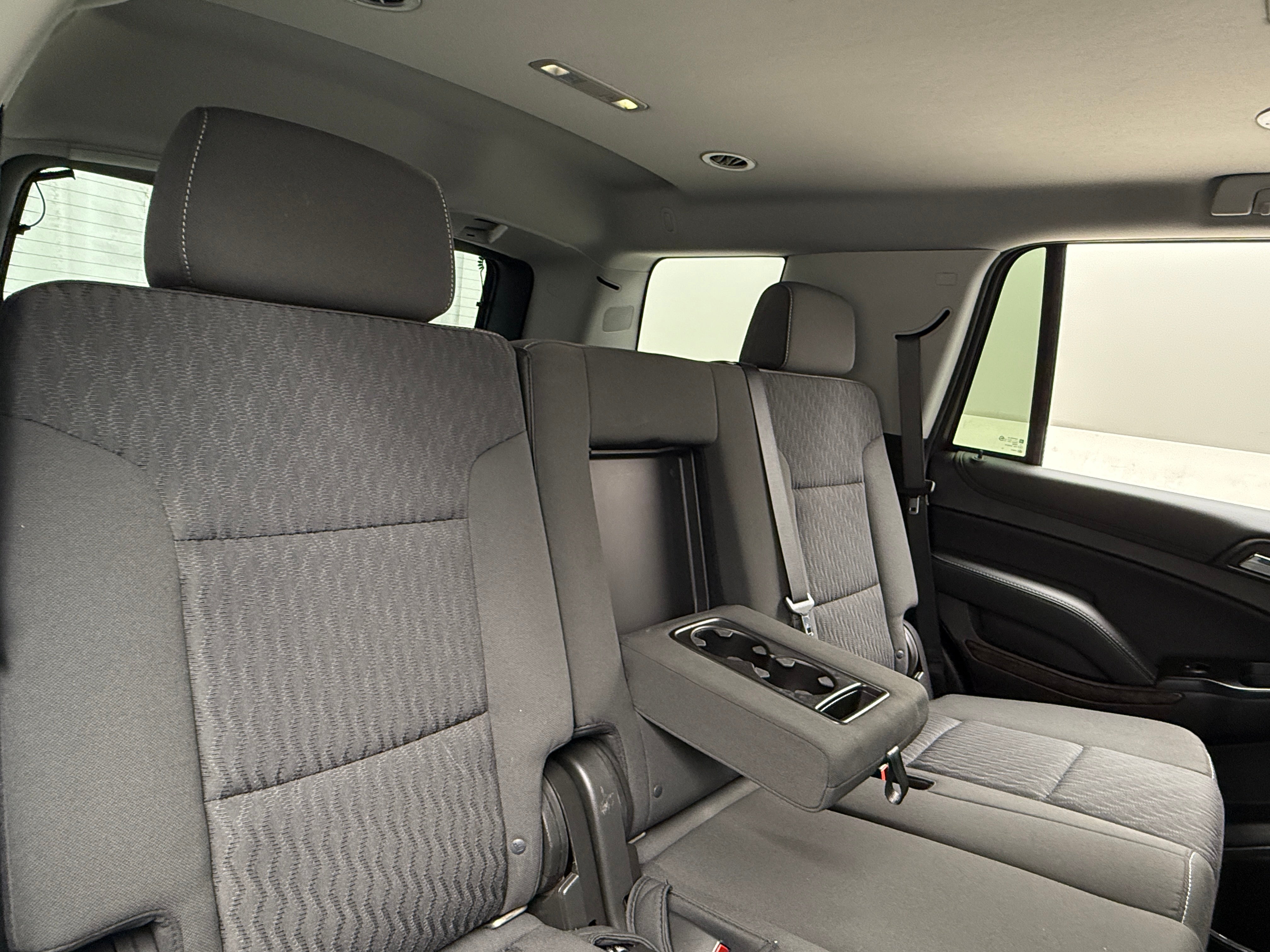 2019 Chevrolet Tahoe LS 6