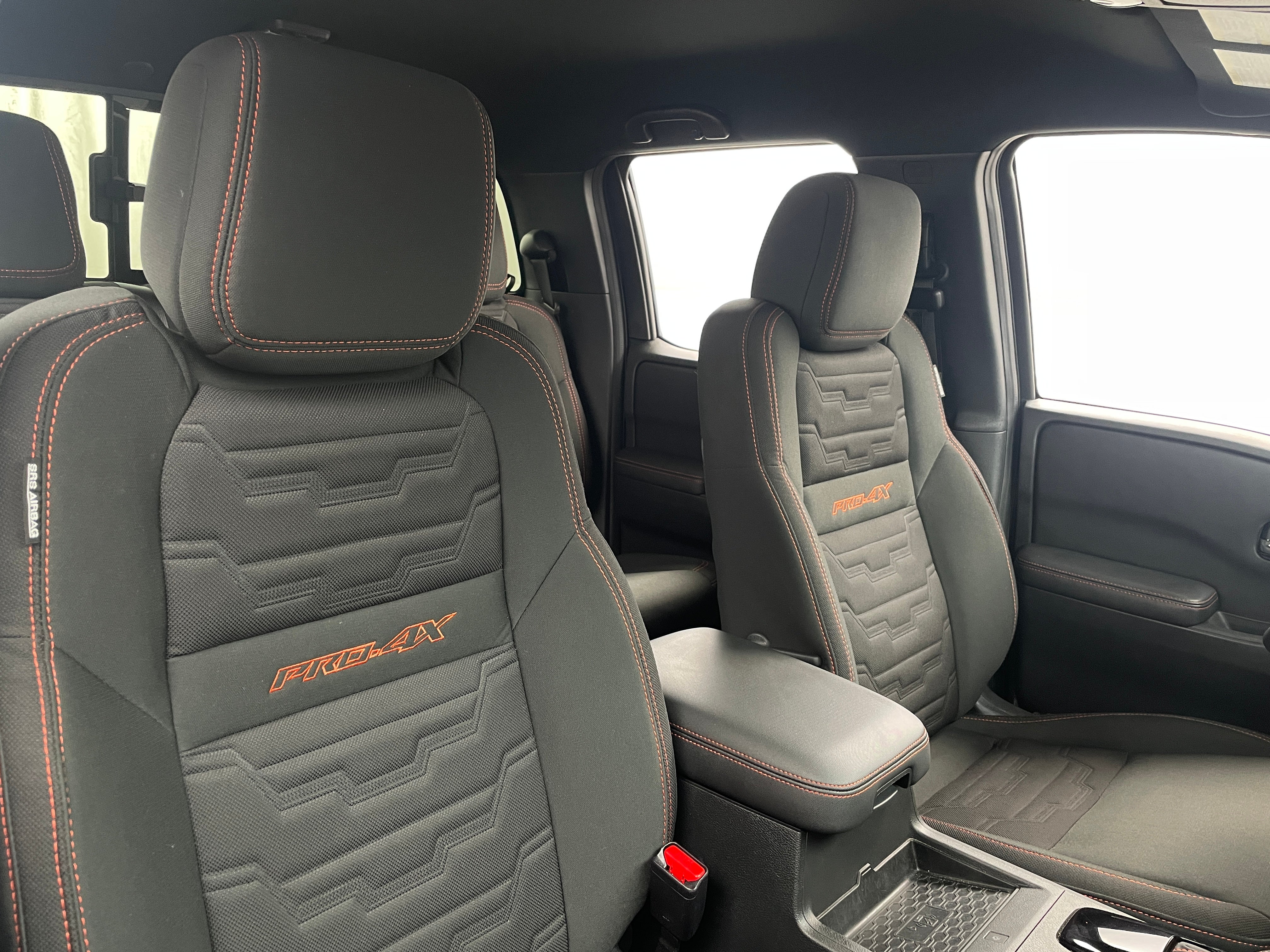 2023 Nissan Frontier PRO-4X 2