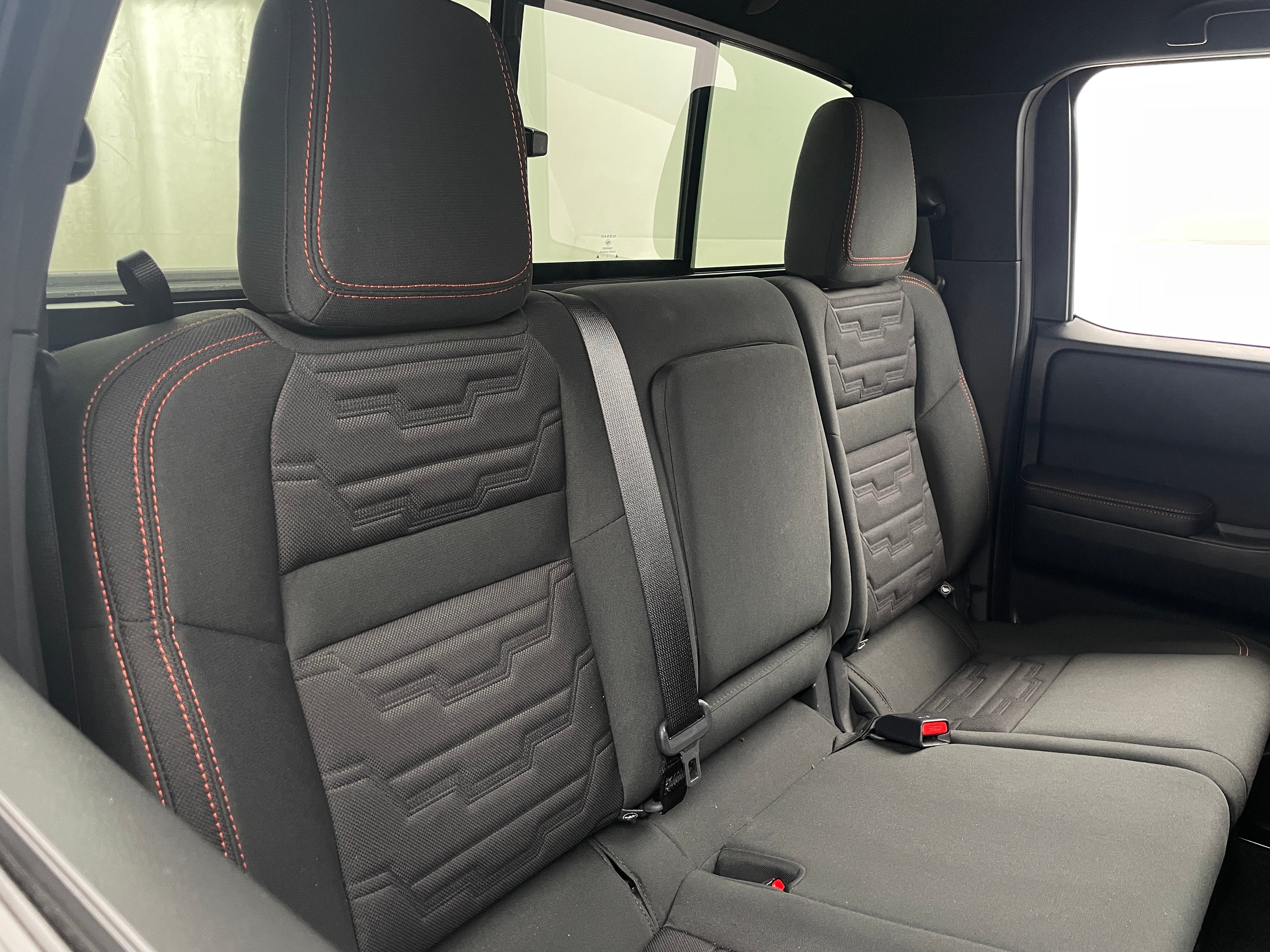 2023 Nissan Frontier PRO-4X 6