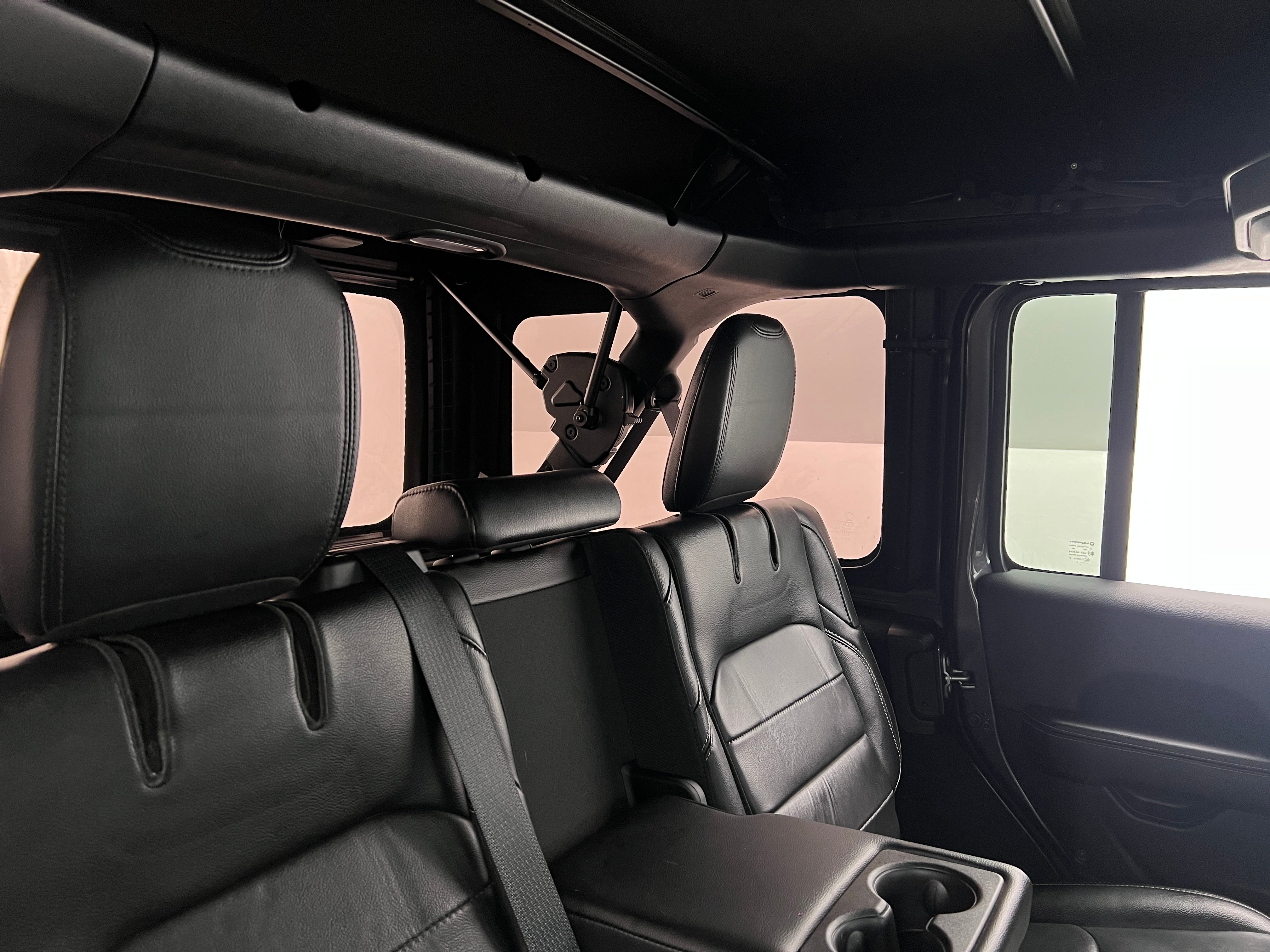2022 Jeep Wrangler Unlimited Sahara 4xe 5