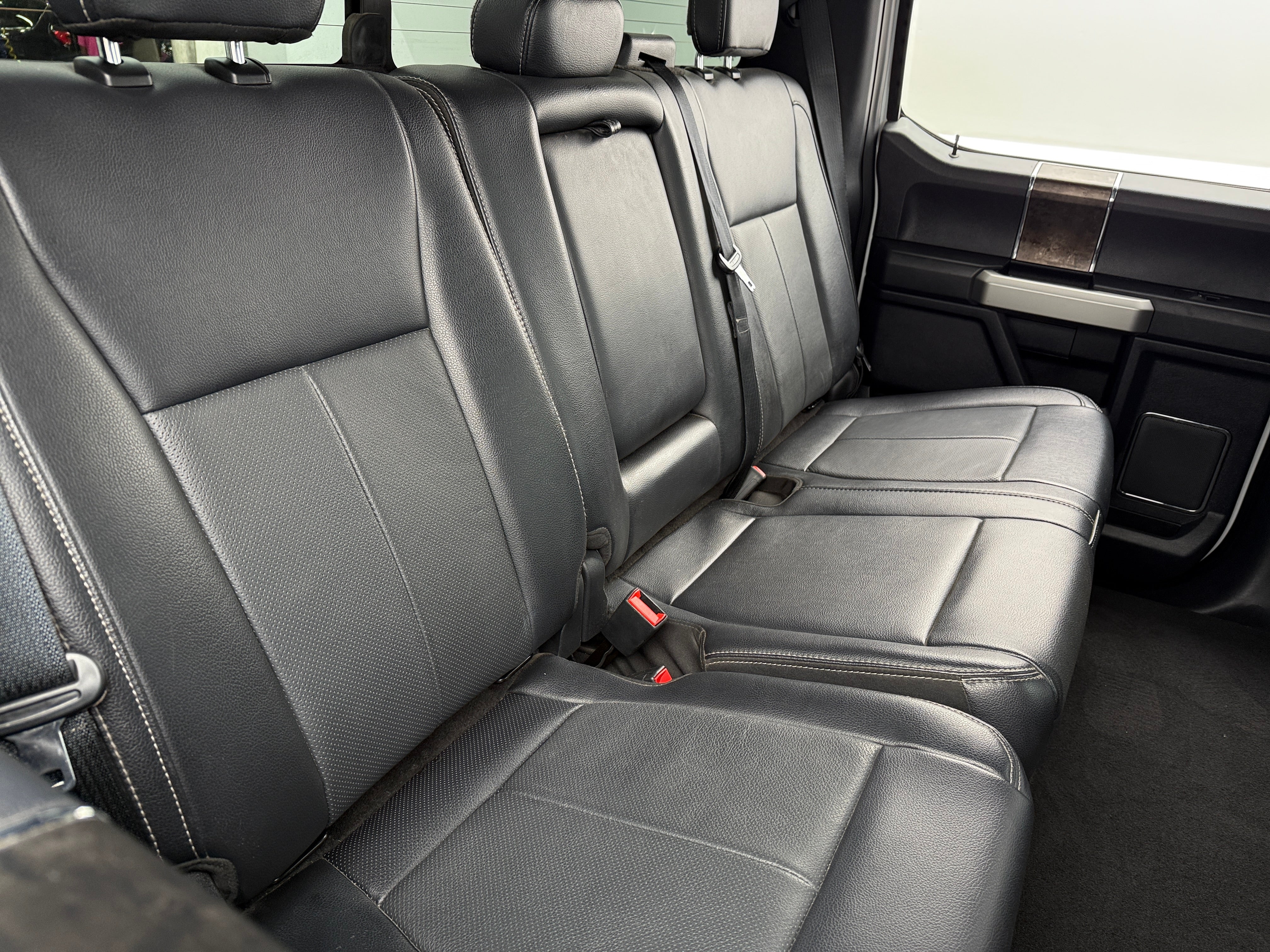 2022 Ford Econoline E-250 5