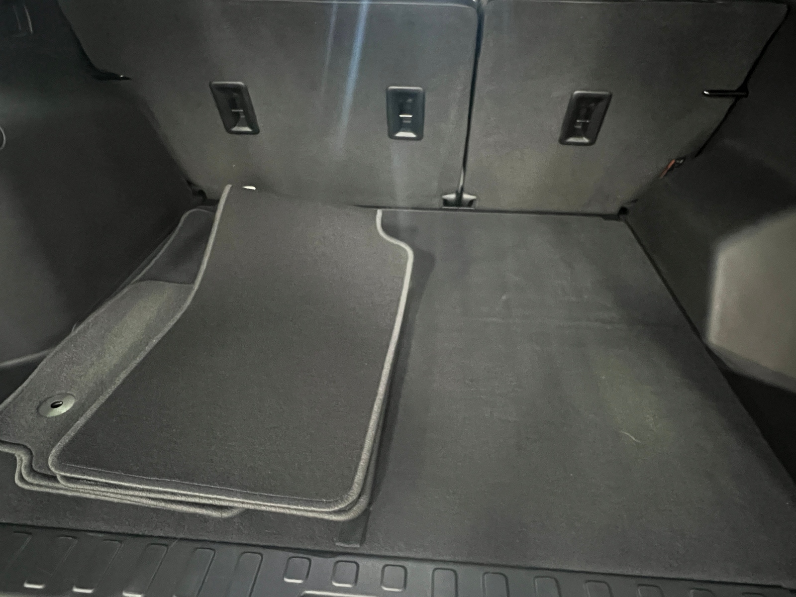 Thumbnail: 2021 Chevrolet Equinox - 6