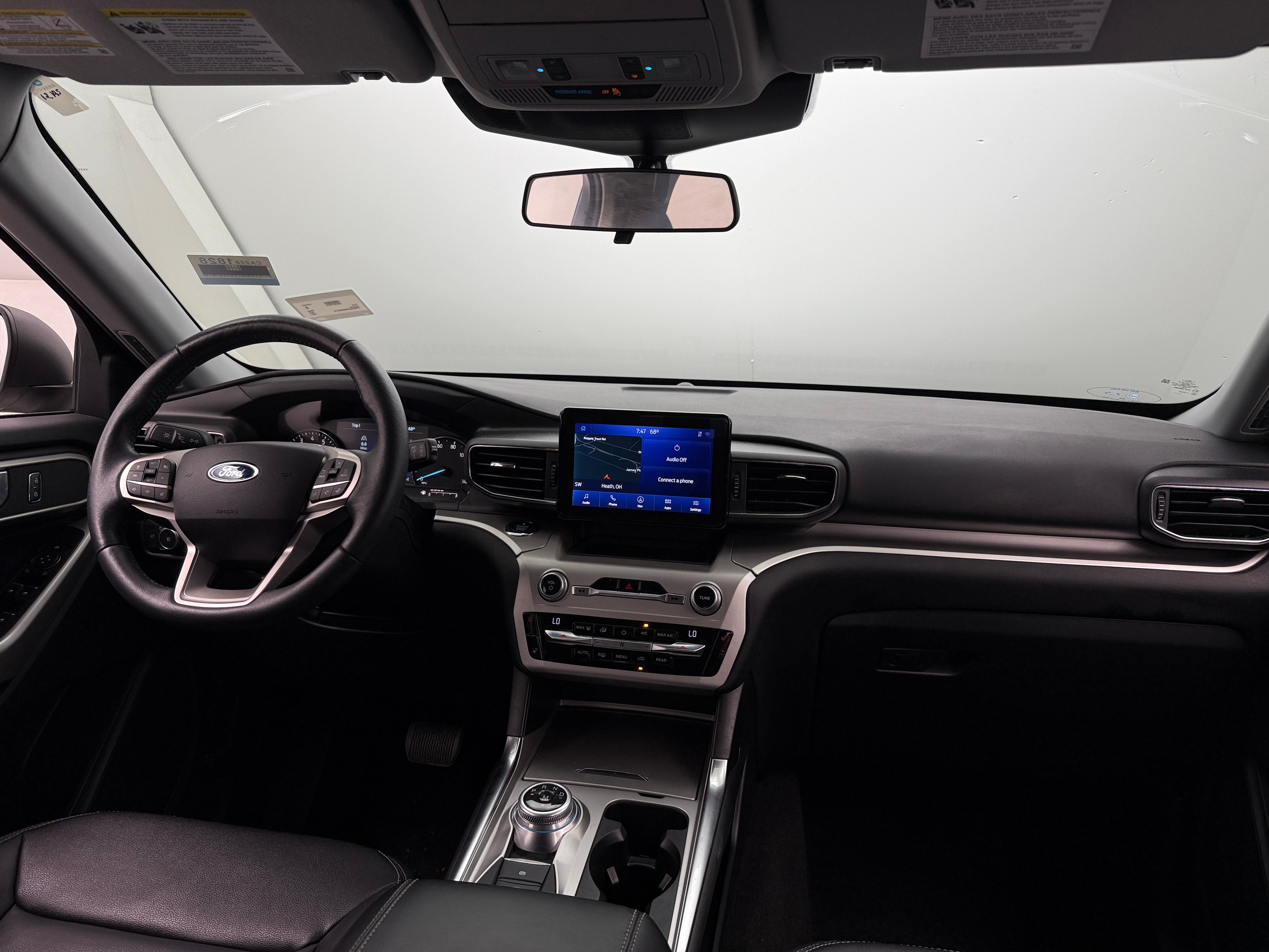 2021 Ford Explorer XLT 2