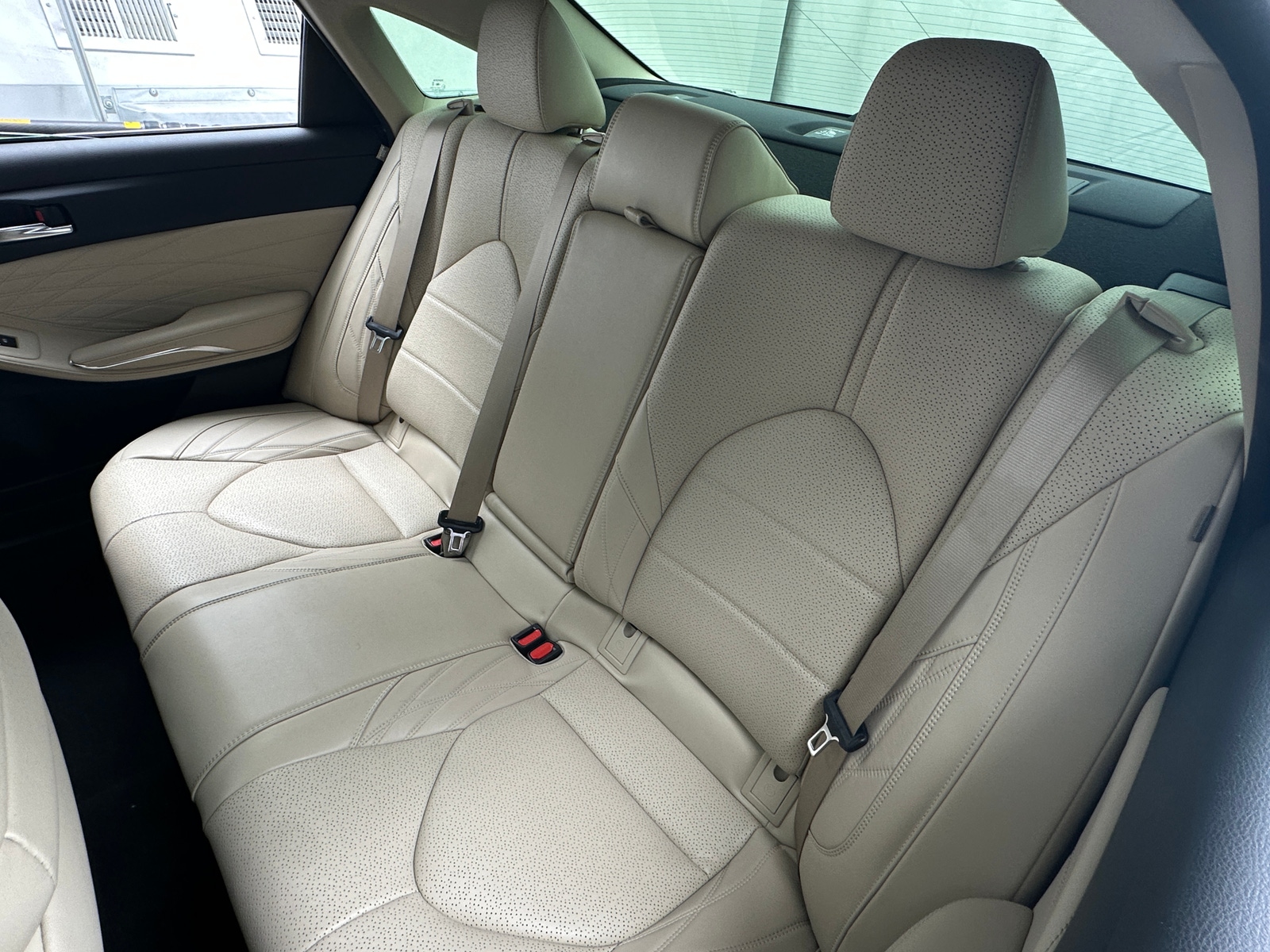 Thumbnail: 2019 Toyota Avalon - 5