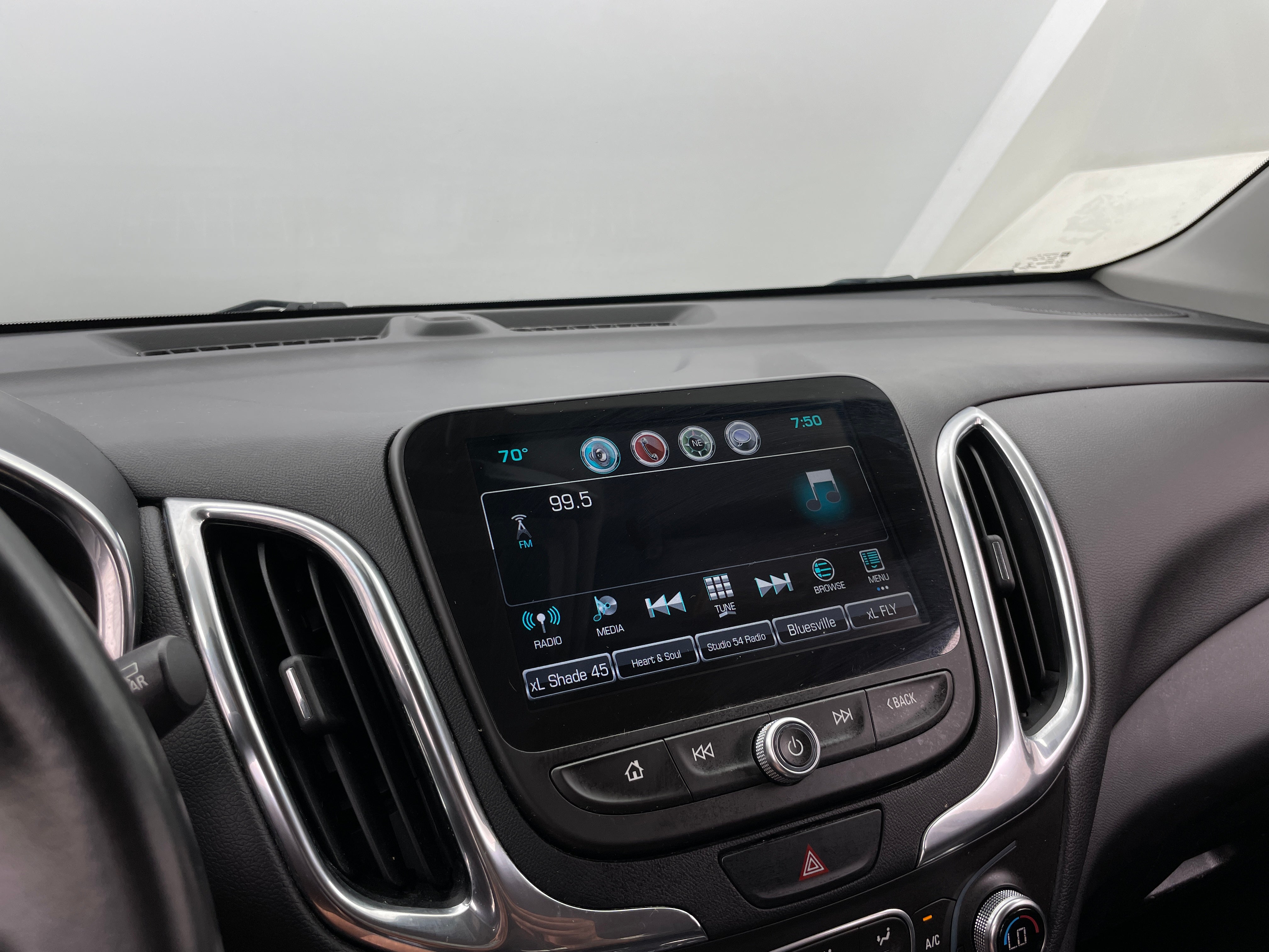 Thumbnail: 2018 Chevrolet Equinox - 4