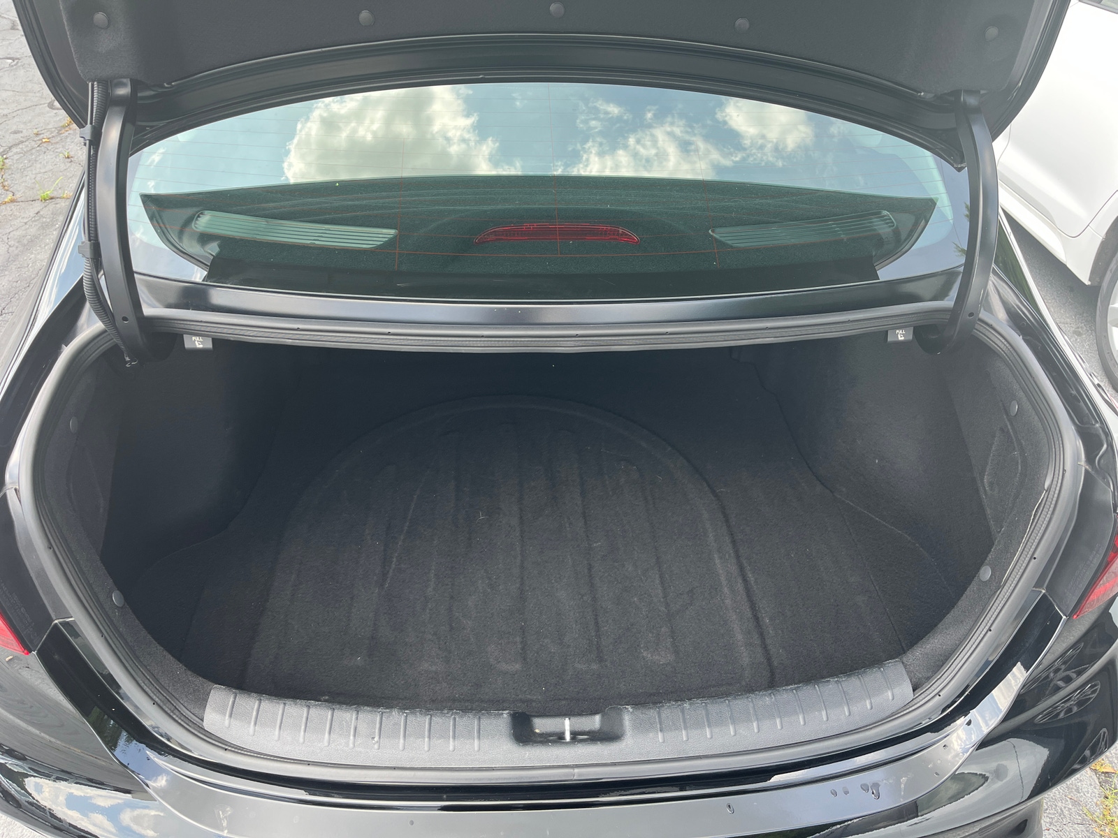 Thumbnail: 2024 Kia Forte - 4