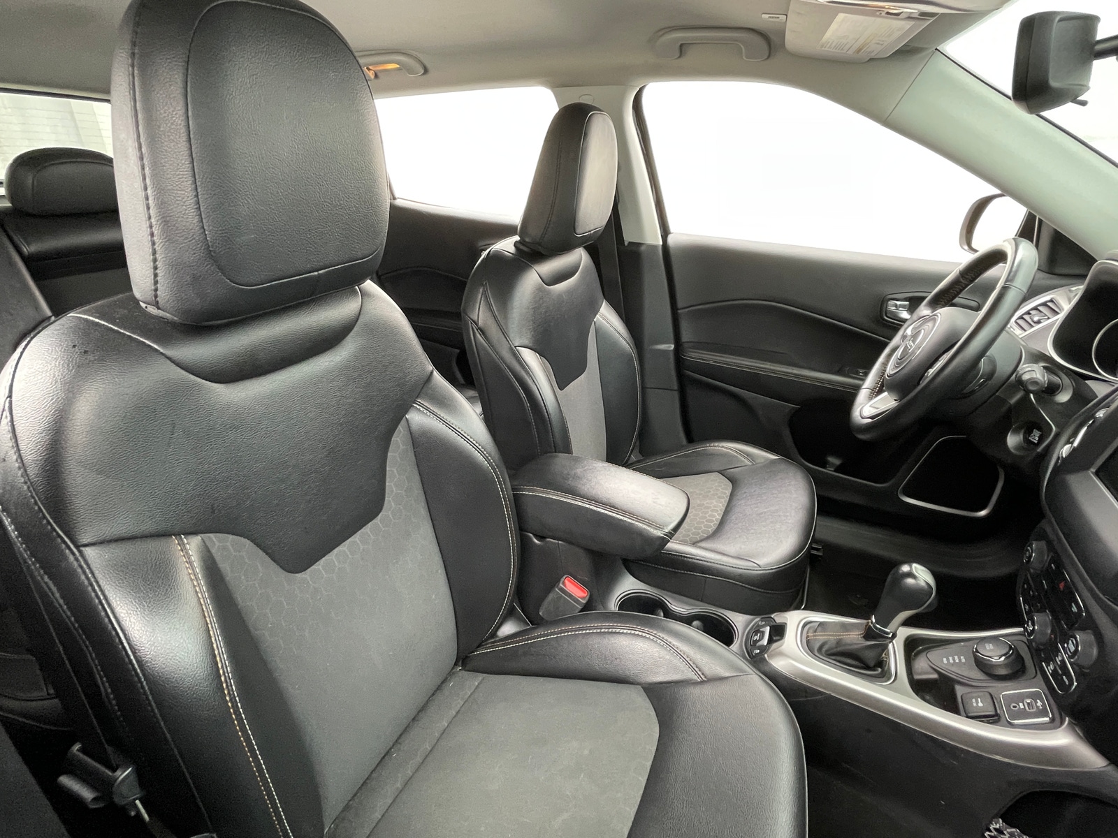 Thumbnail: 2019 Jeep Compass - 2