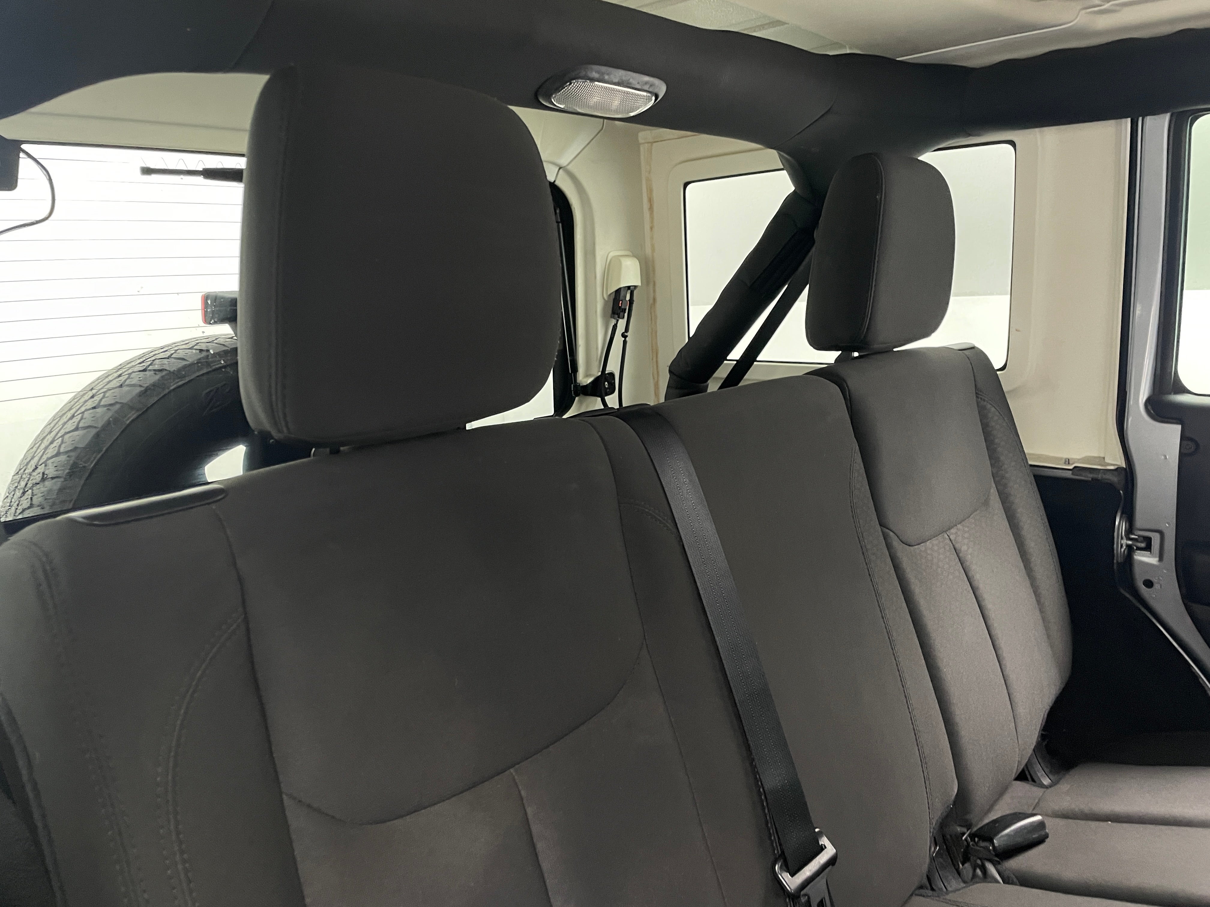 2016 Jeep Wrangler Unlimited Sport S 6