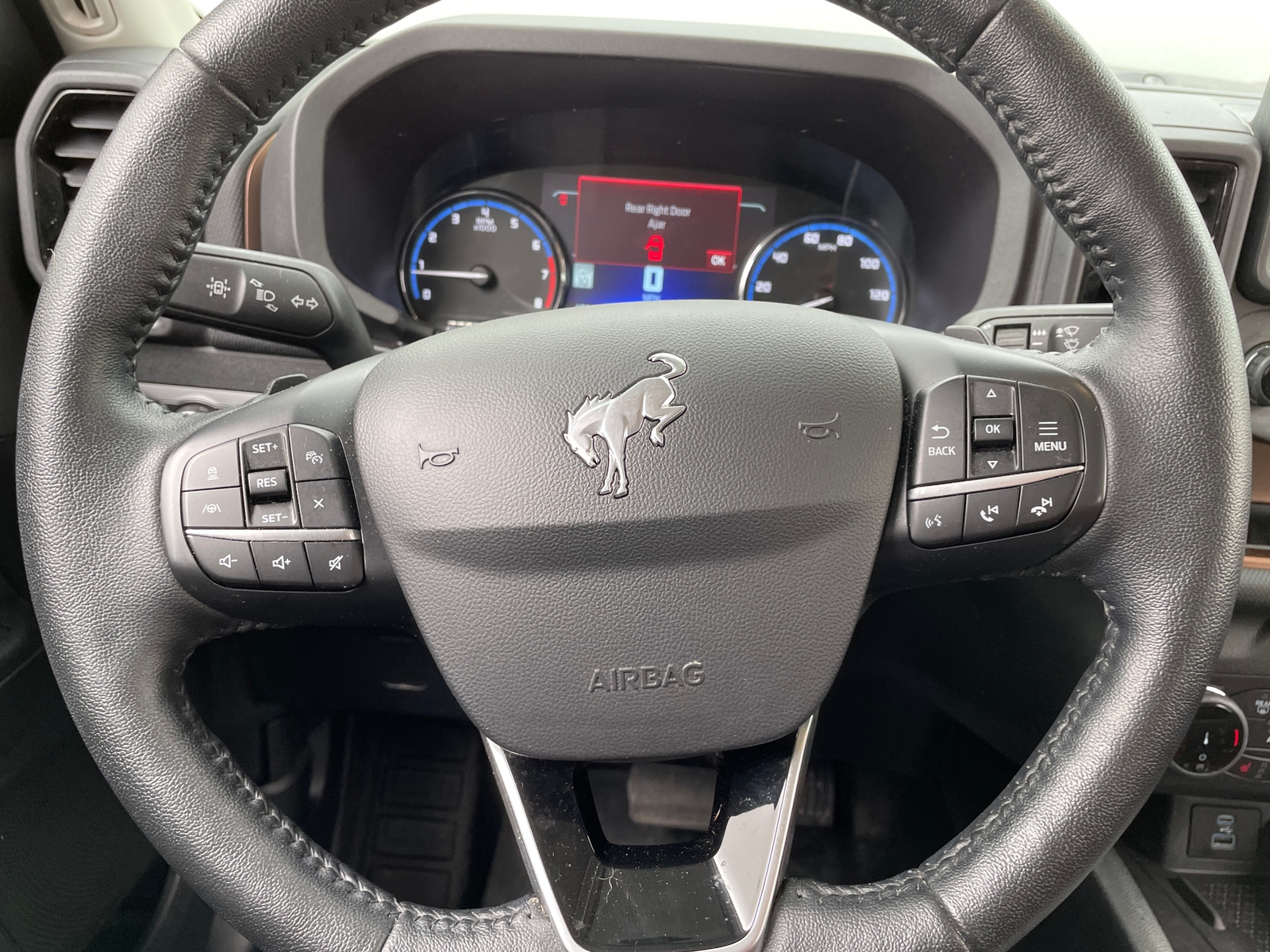 Thumbnail: 2022 Ford Bronco Sport - 5