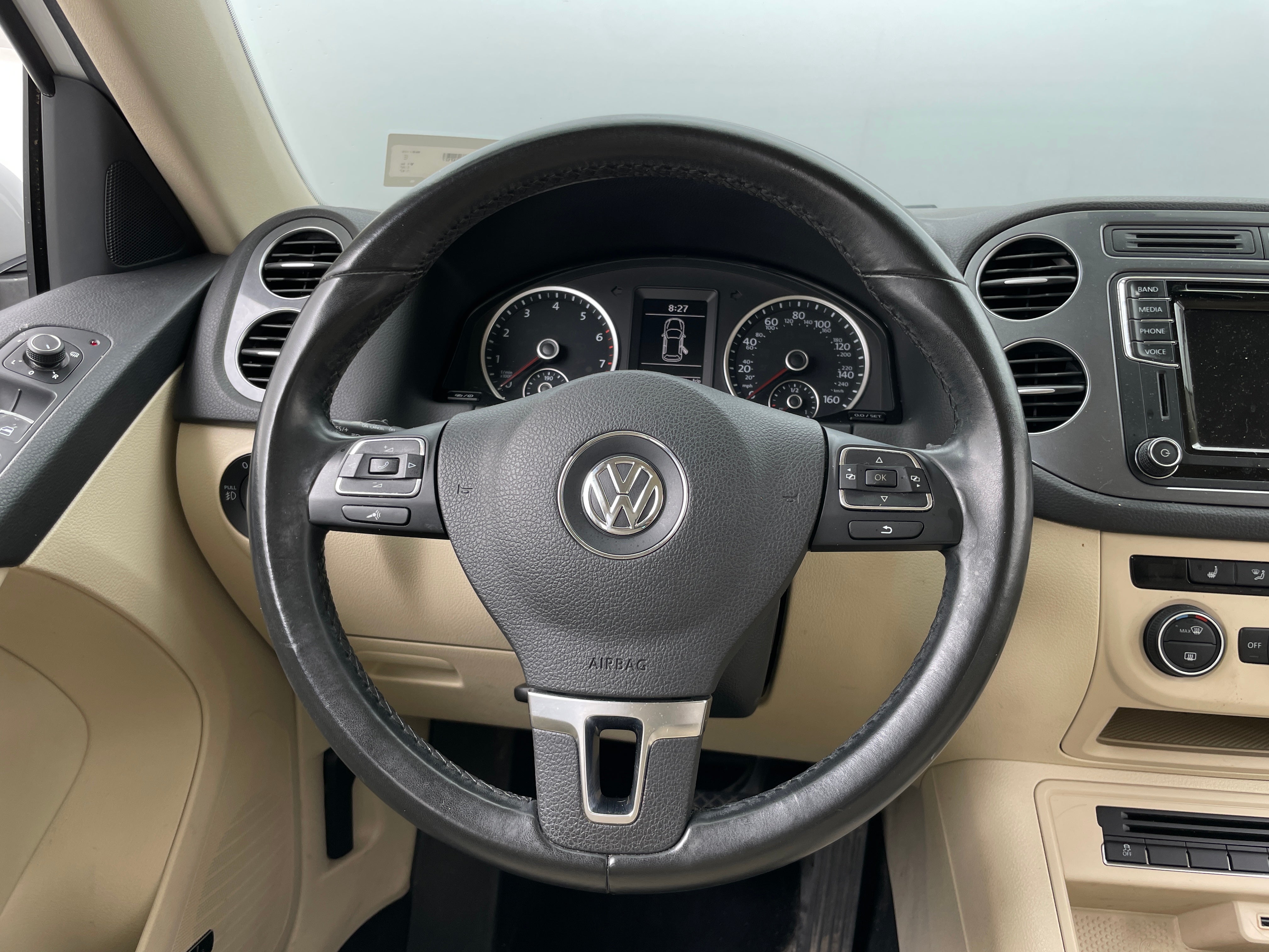 2017 Volkswagen Tiguan SEL 4