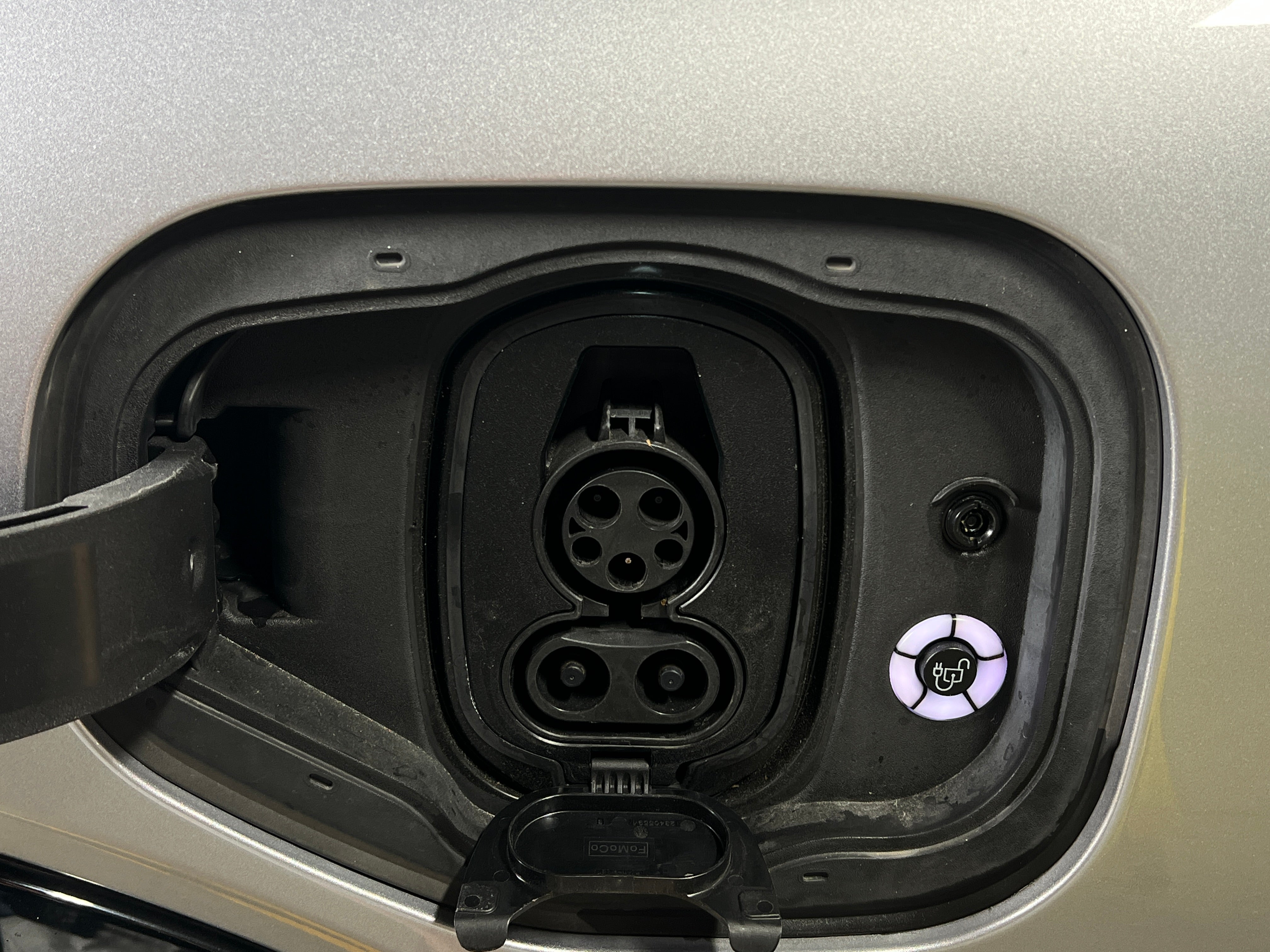 Used 2021 Ford Mustang Mach-E Premium AWD with VIN 3FMTK3SU0MMA42787 for sale in Oak Creek, WI