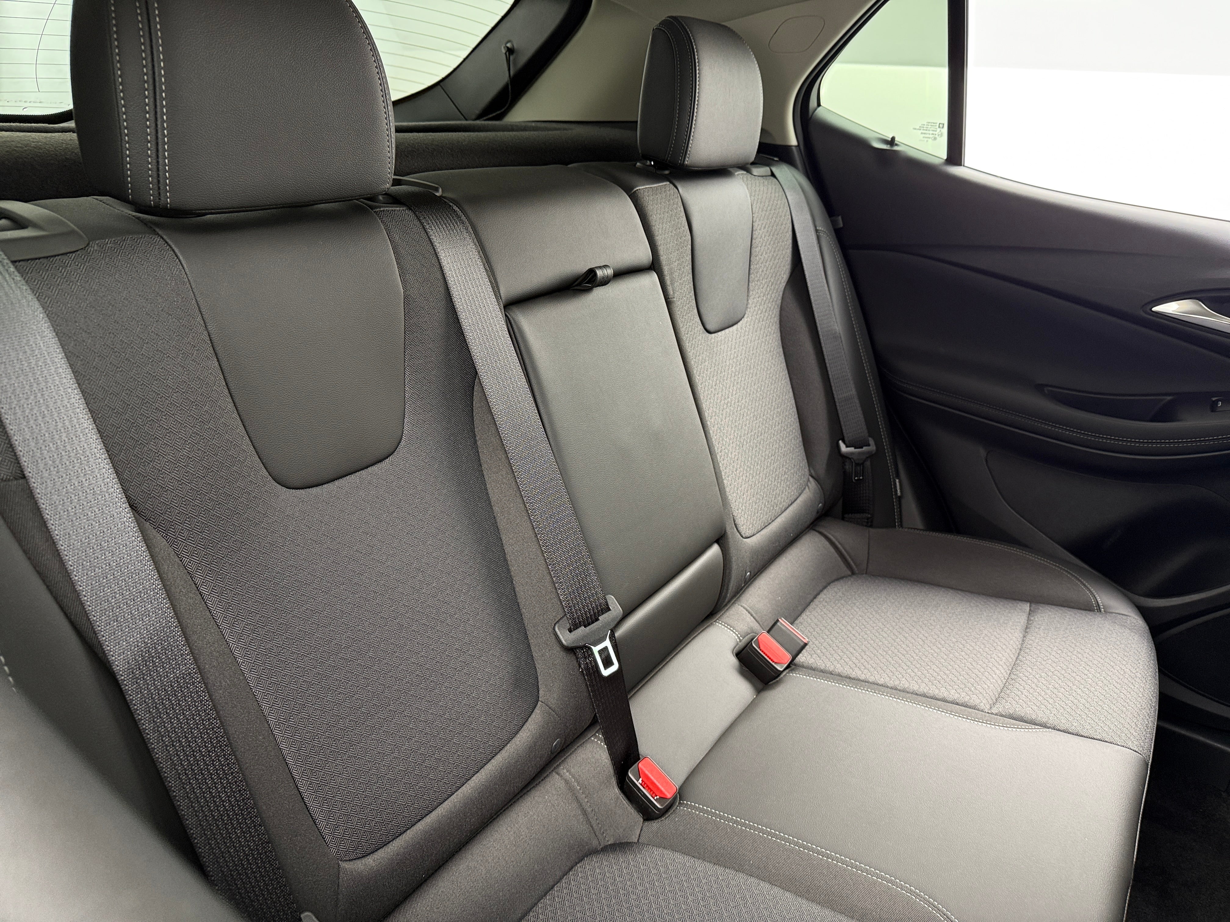 2023 Buick Encore GX Select 5
