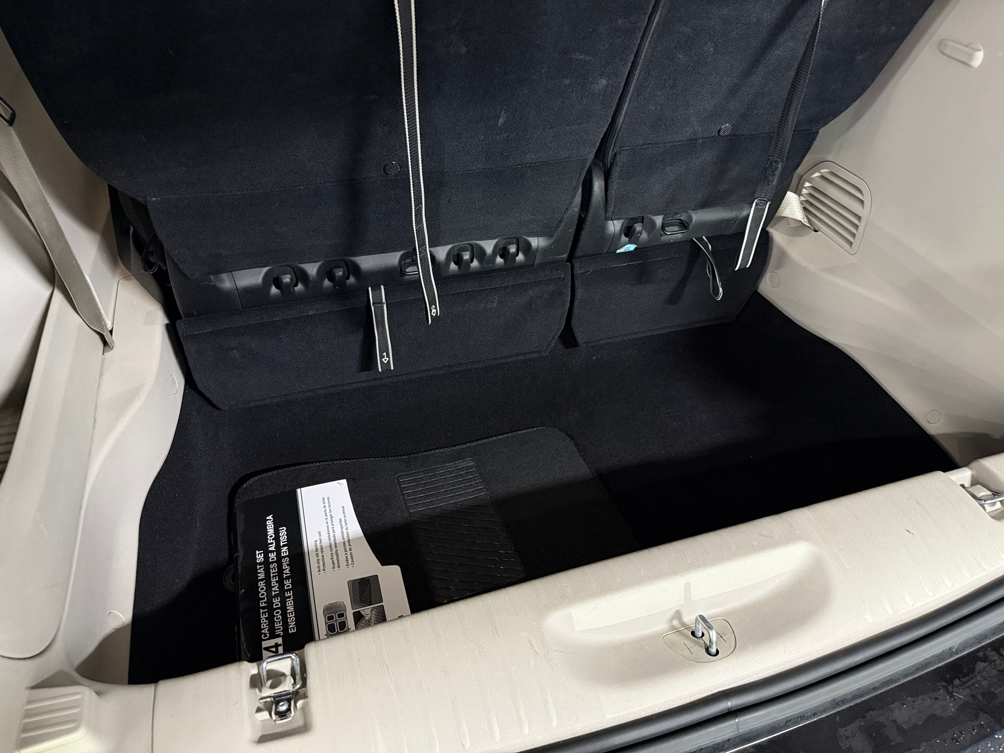 2023 Chrysler Pacifica Touring L 6