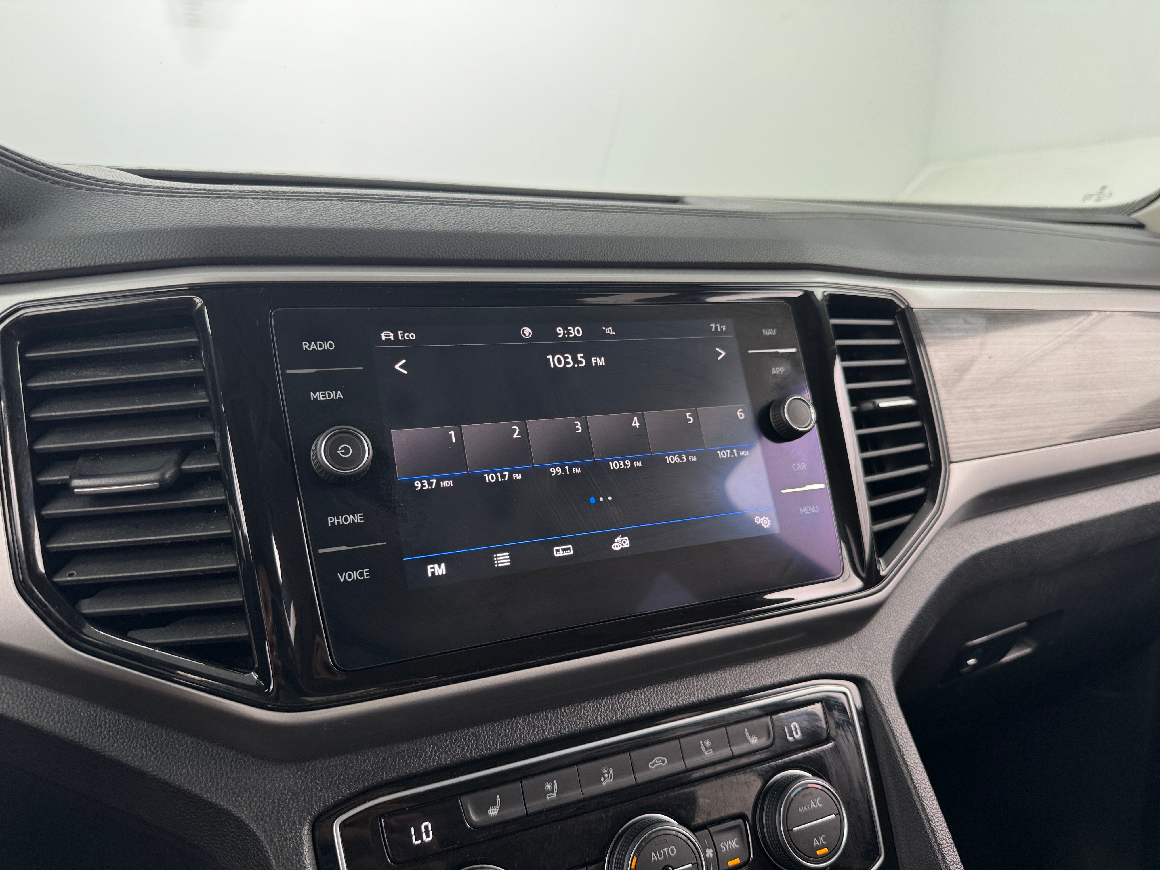 2021 Volkswagen Atlas SEL 4