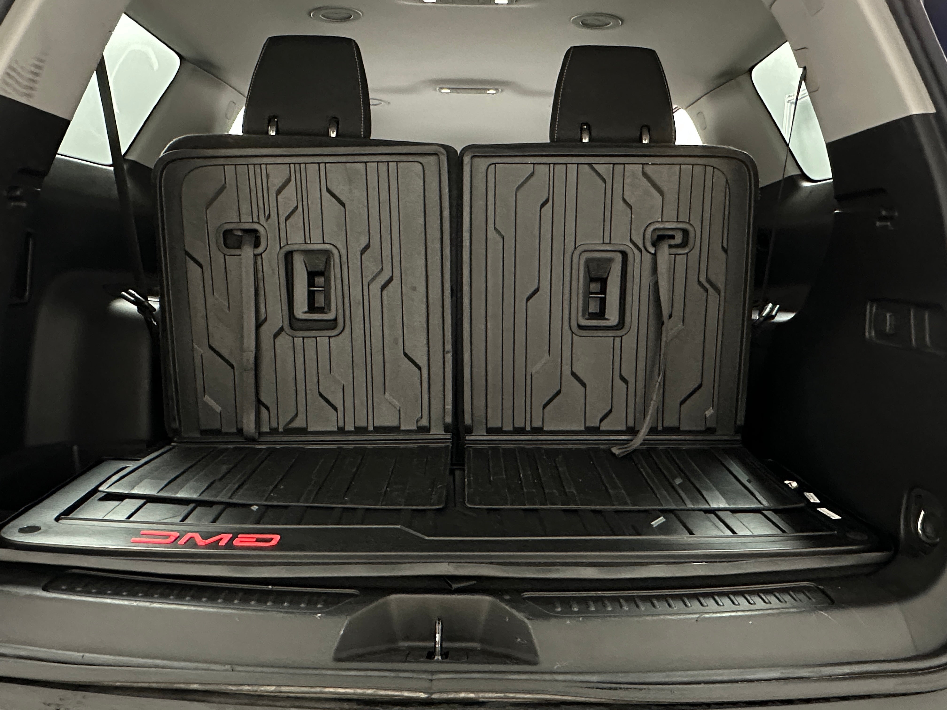 2023 GMC Acadia SLE 7