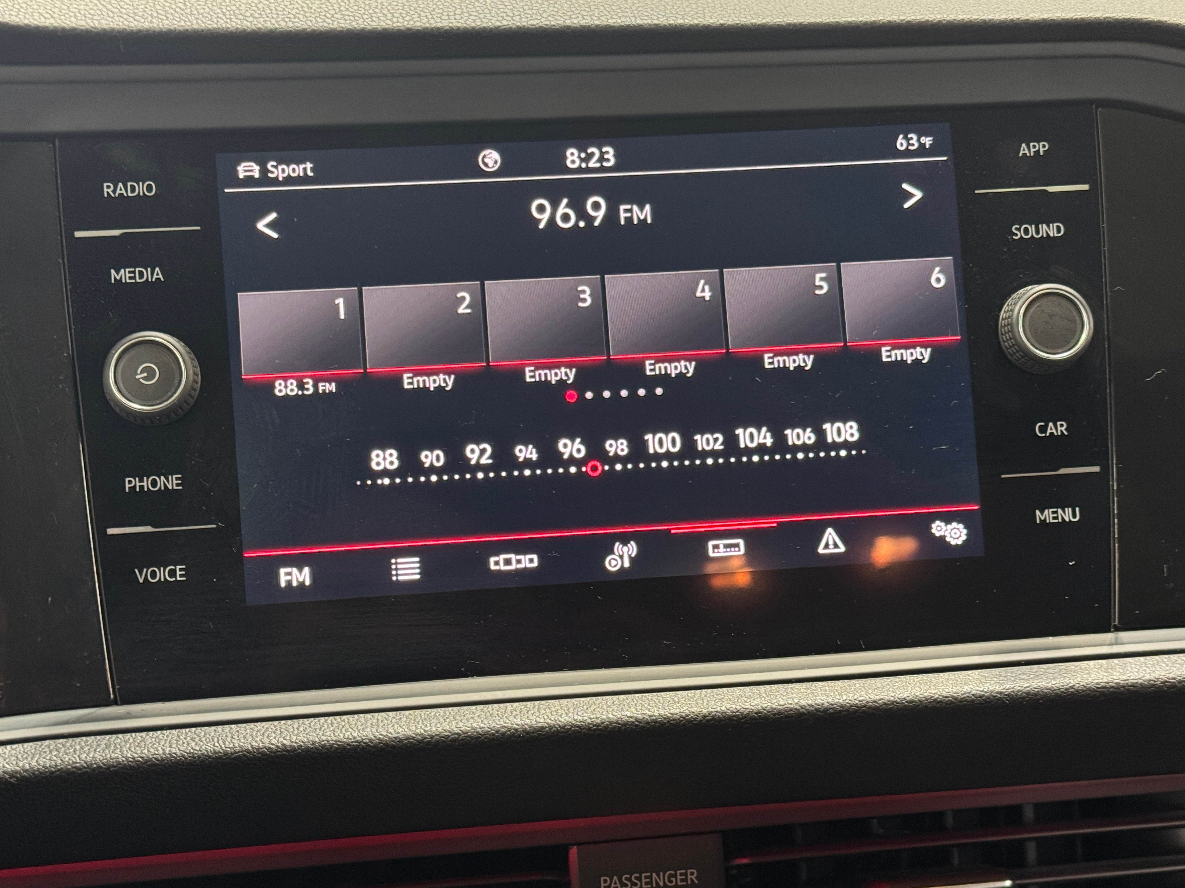 2021 Volkswagen Jetta SEL 3