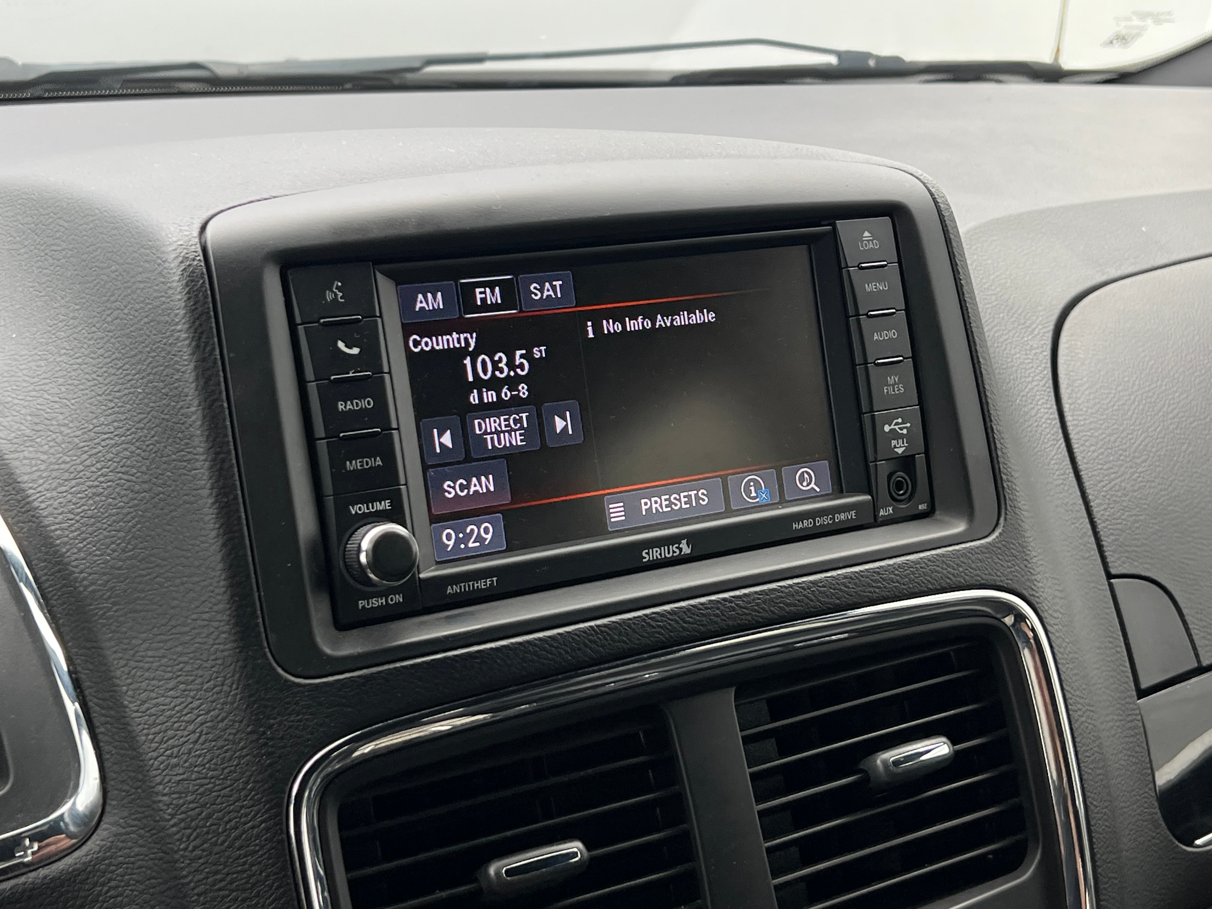 2019 Dodge Grand Caravan SXT 3