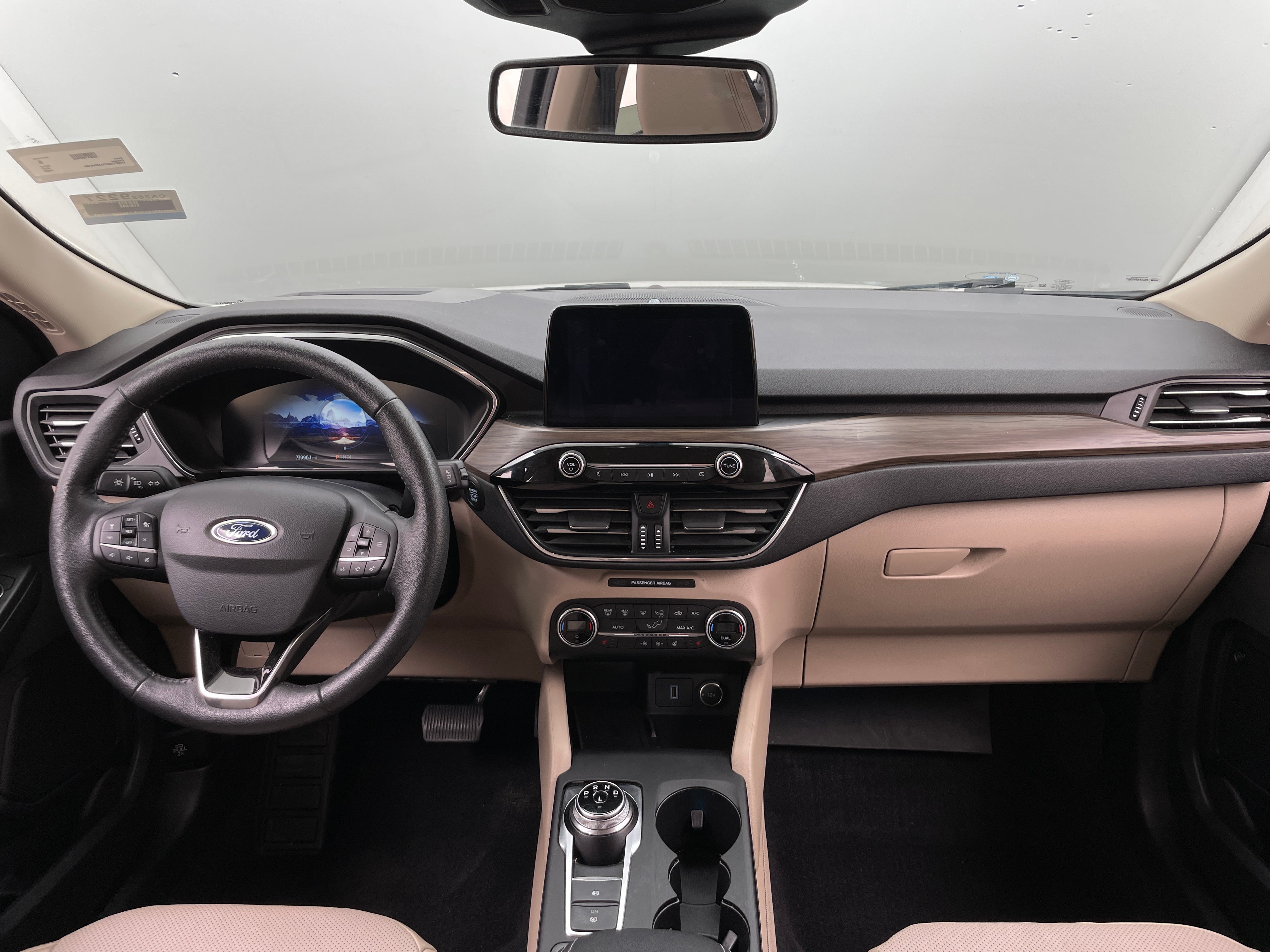2020 Ford Escape Titanium Hybrid 2
