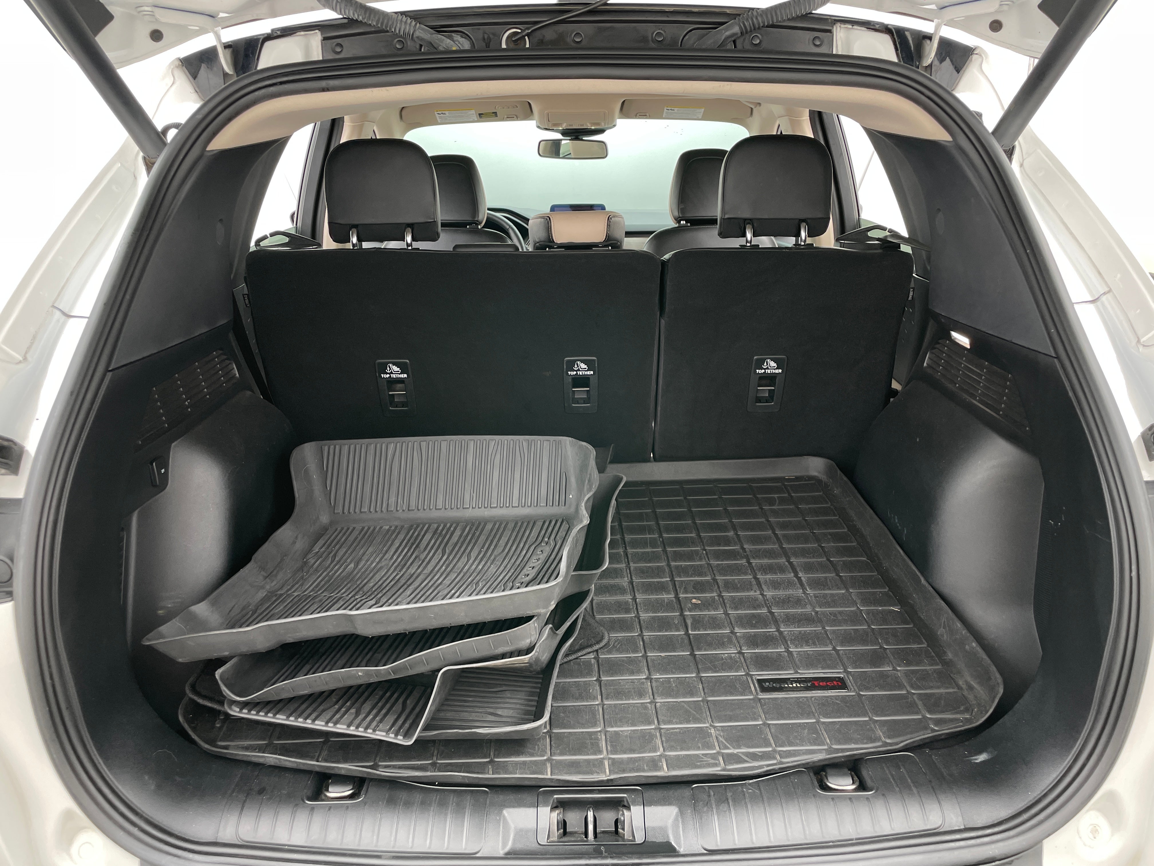 2020 Ford Escape Titanium Hybrid 6