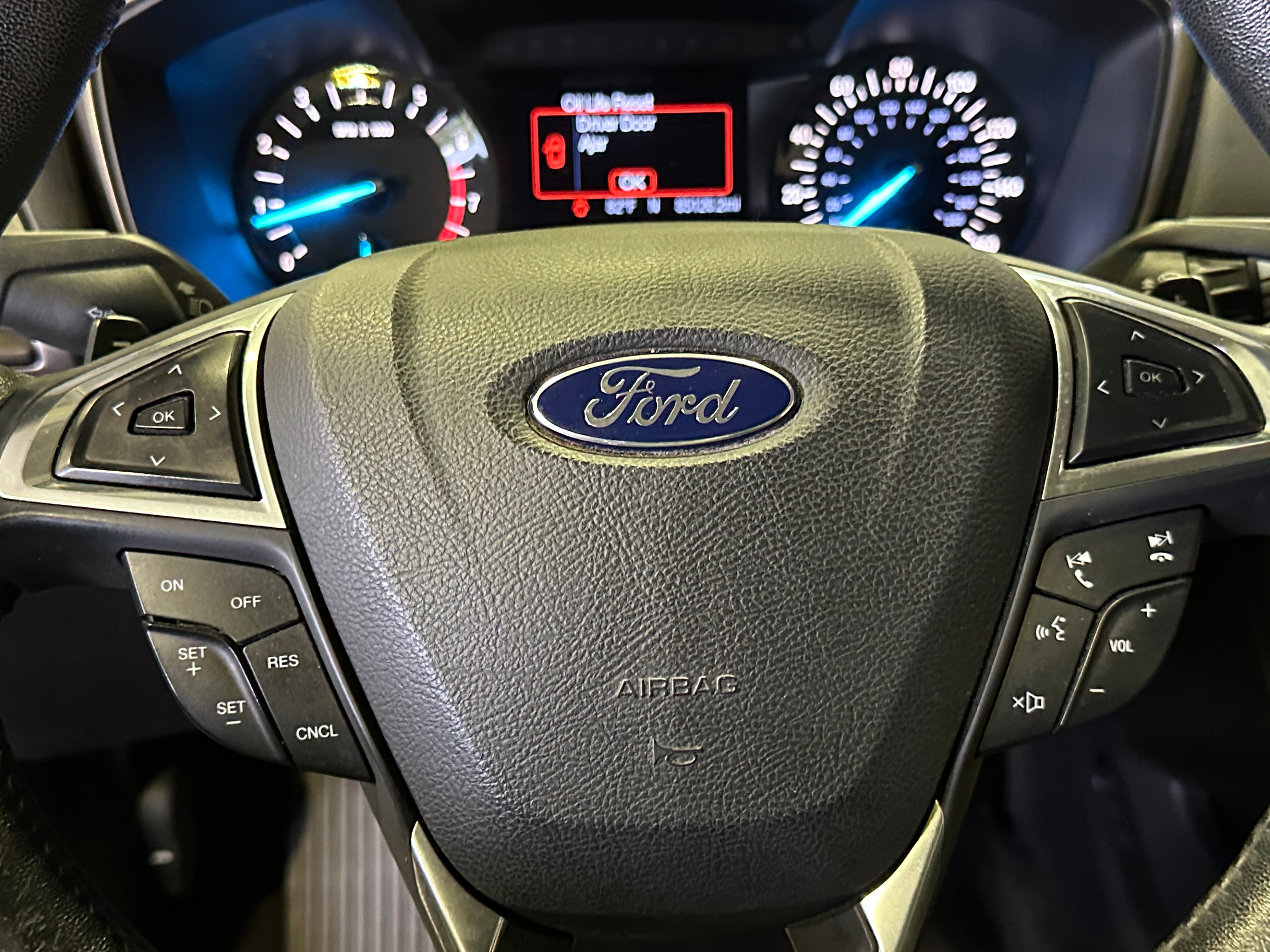 2017 Ford Fusion SE 4