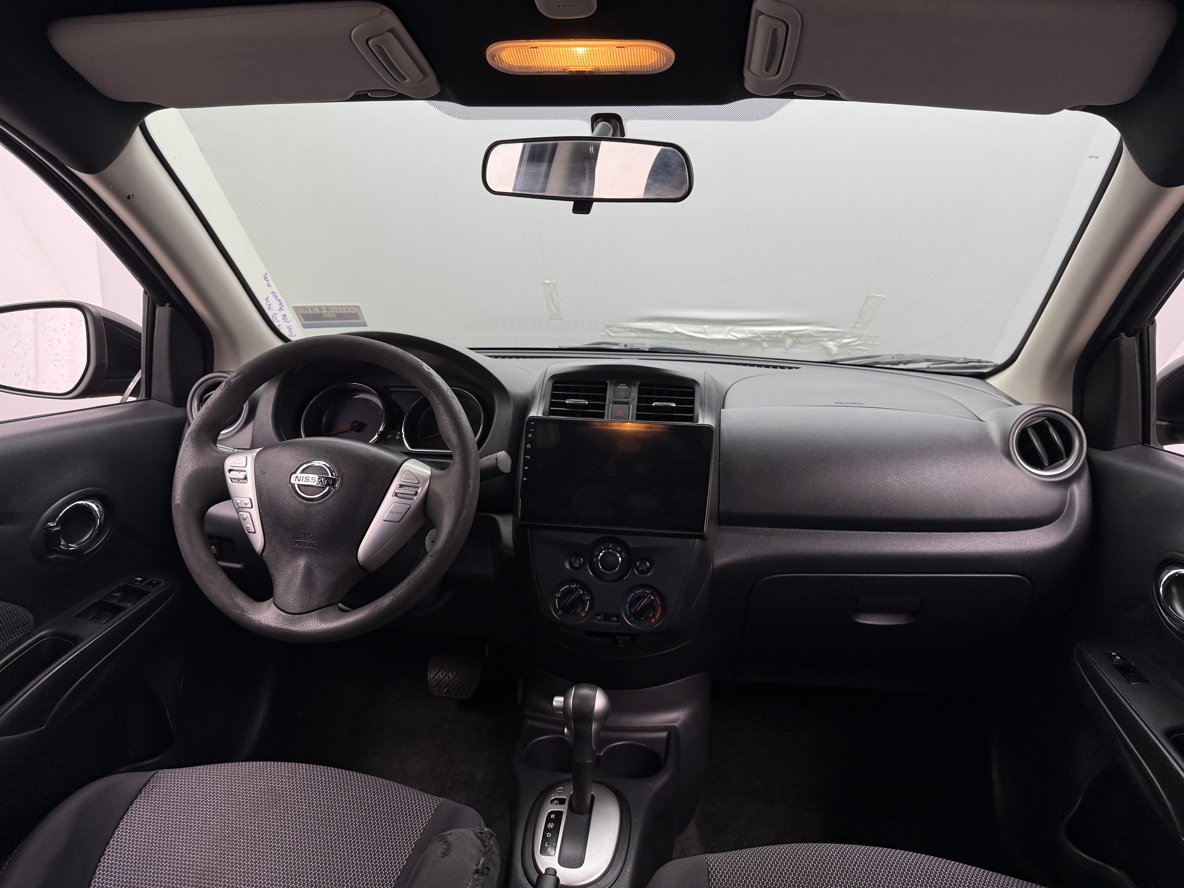 2016 Nissan Versa SV 3