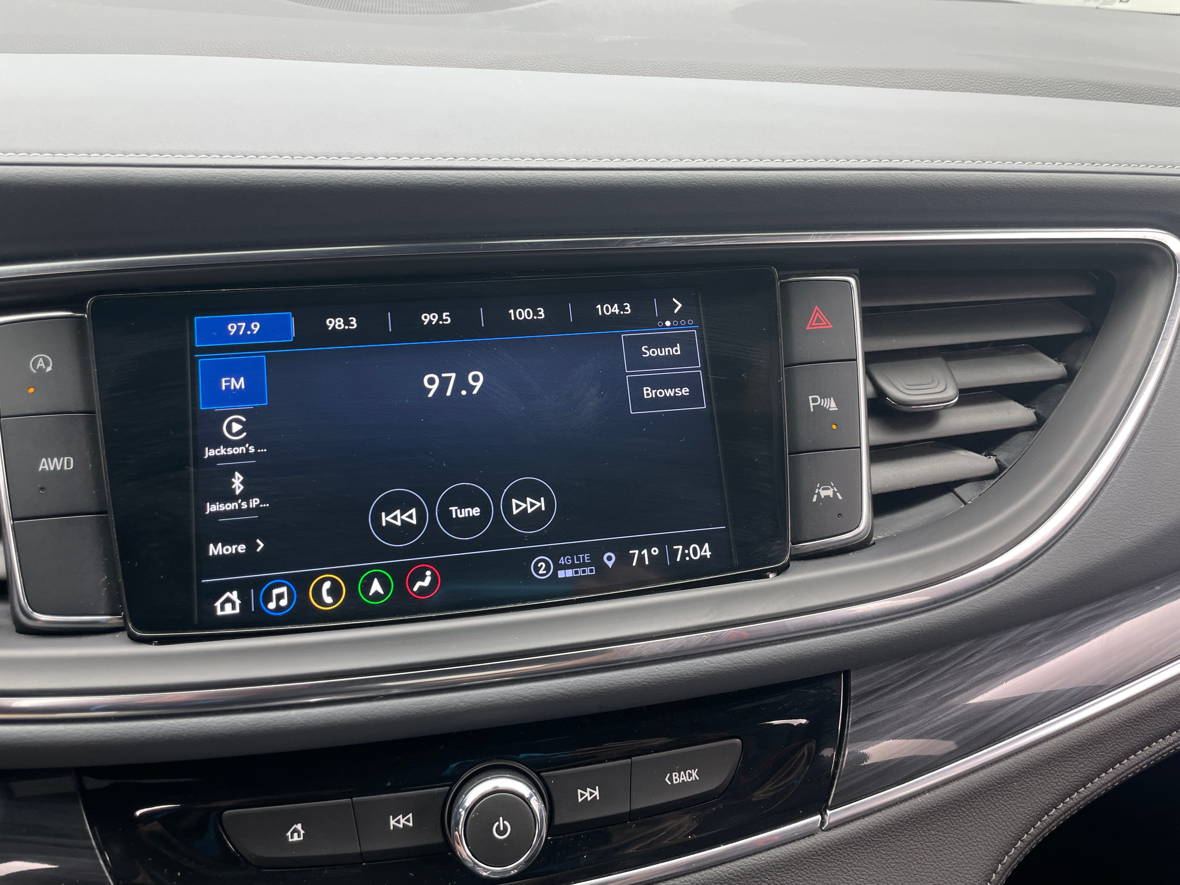 2024 Buick Enclave Premium 3
