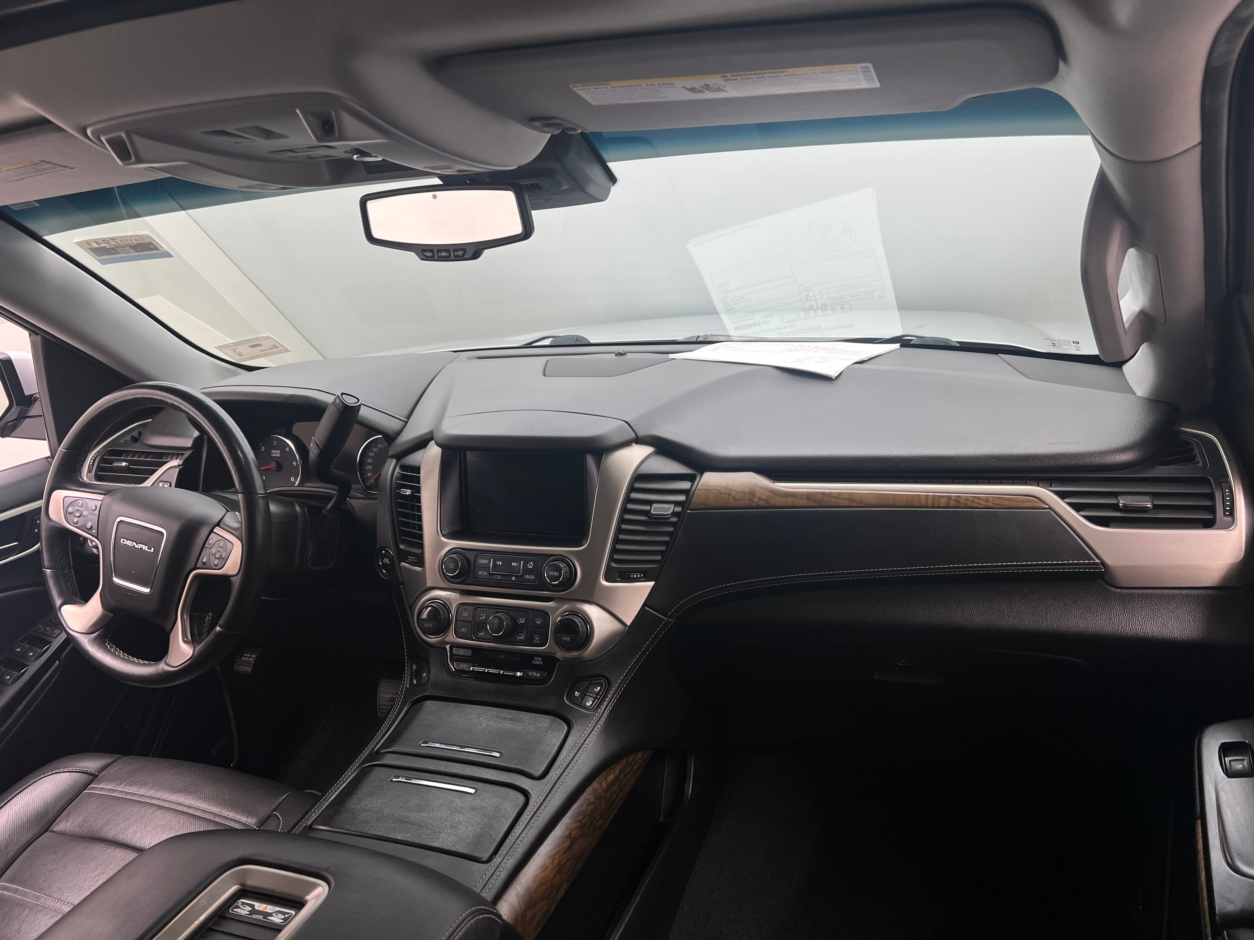 2018 GMC Yukon XL Denali 2