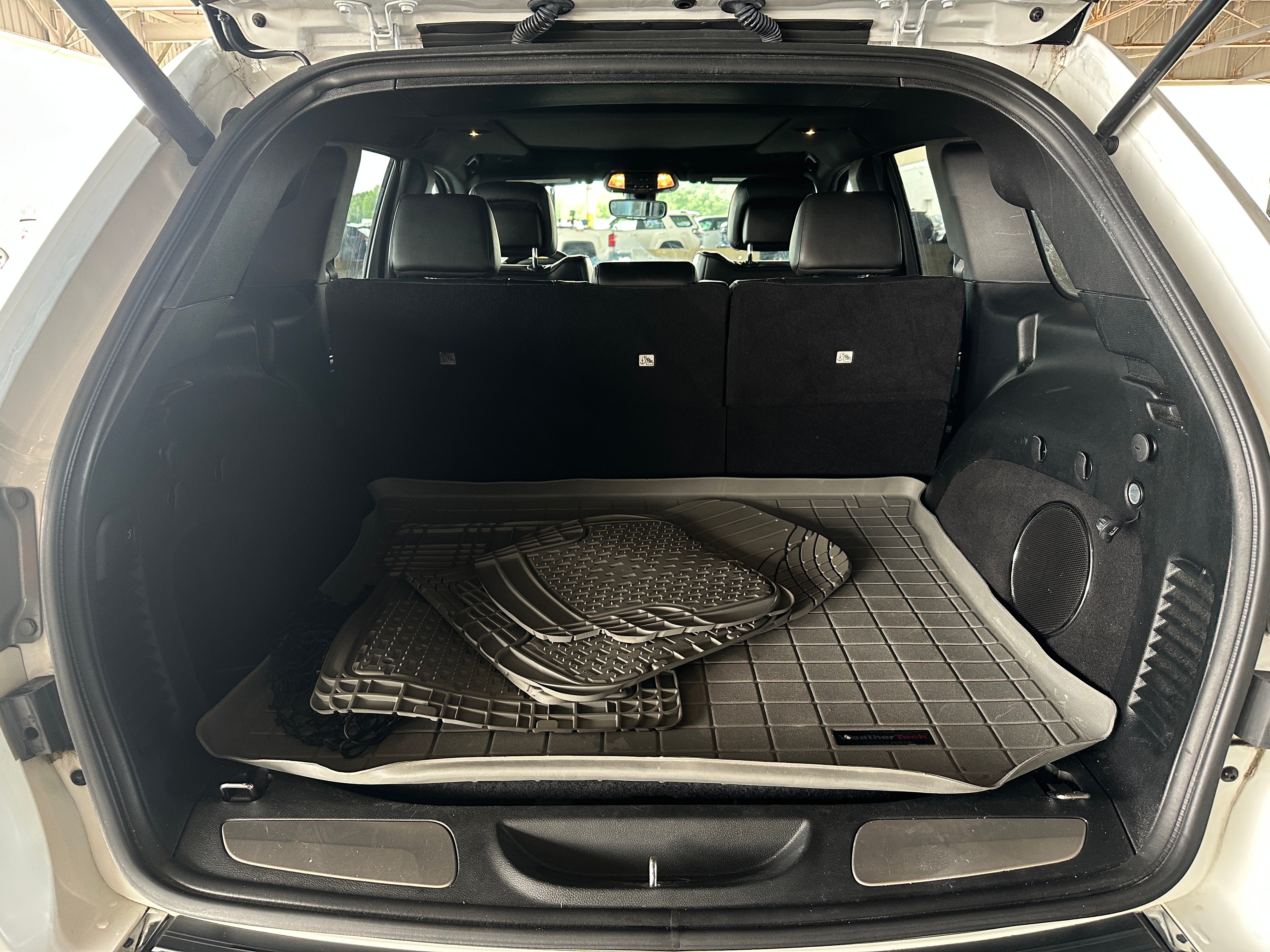 2018 Jeep Grand Cherokee Overland 6