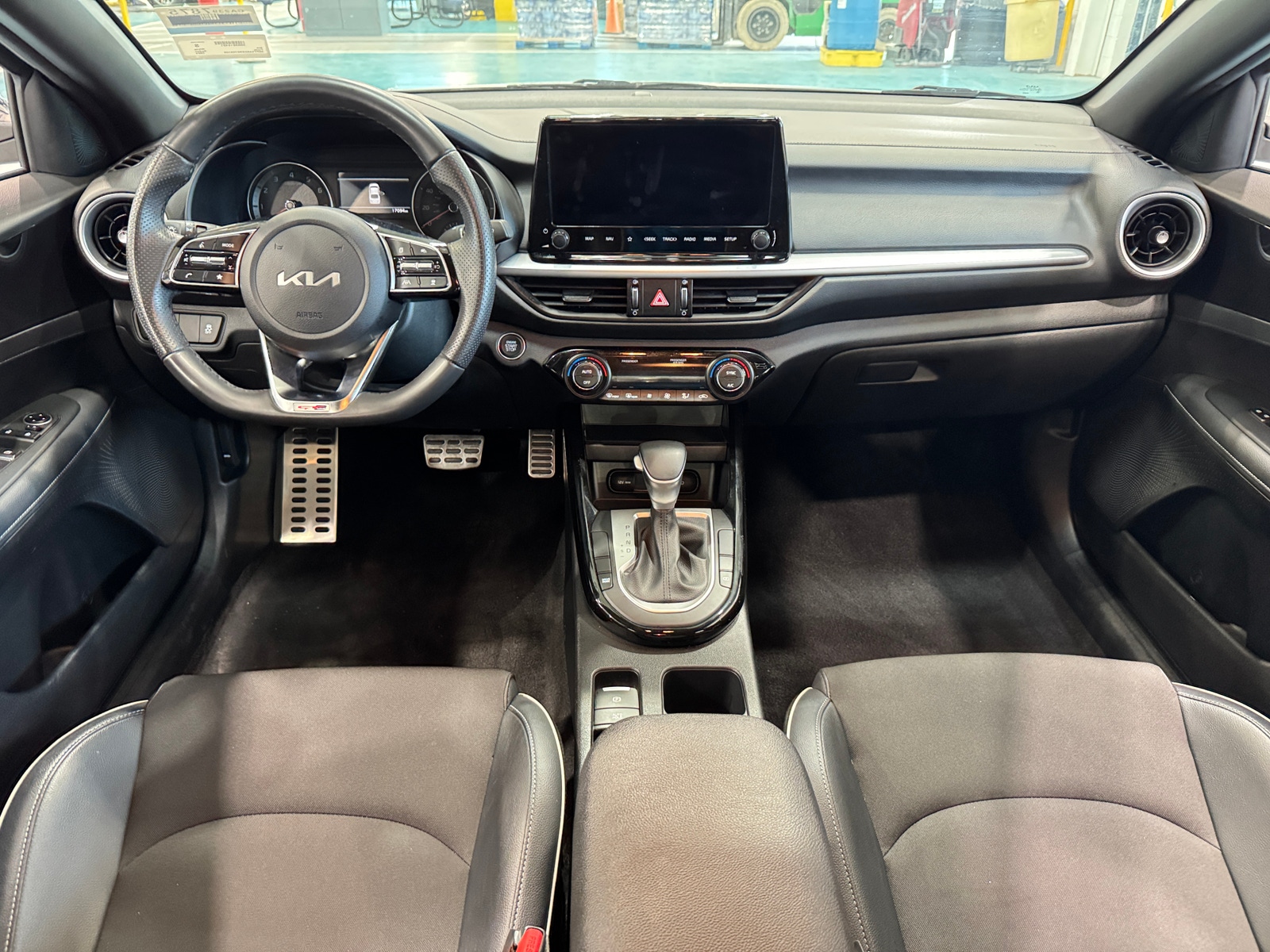 Thumbnail: 2024 Kia Forte - 2