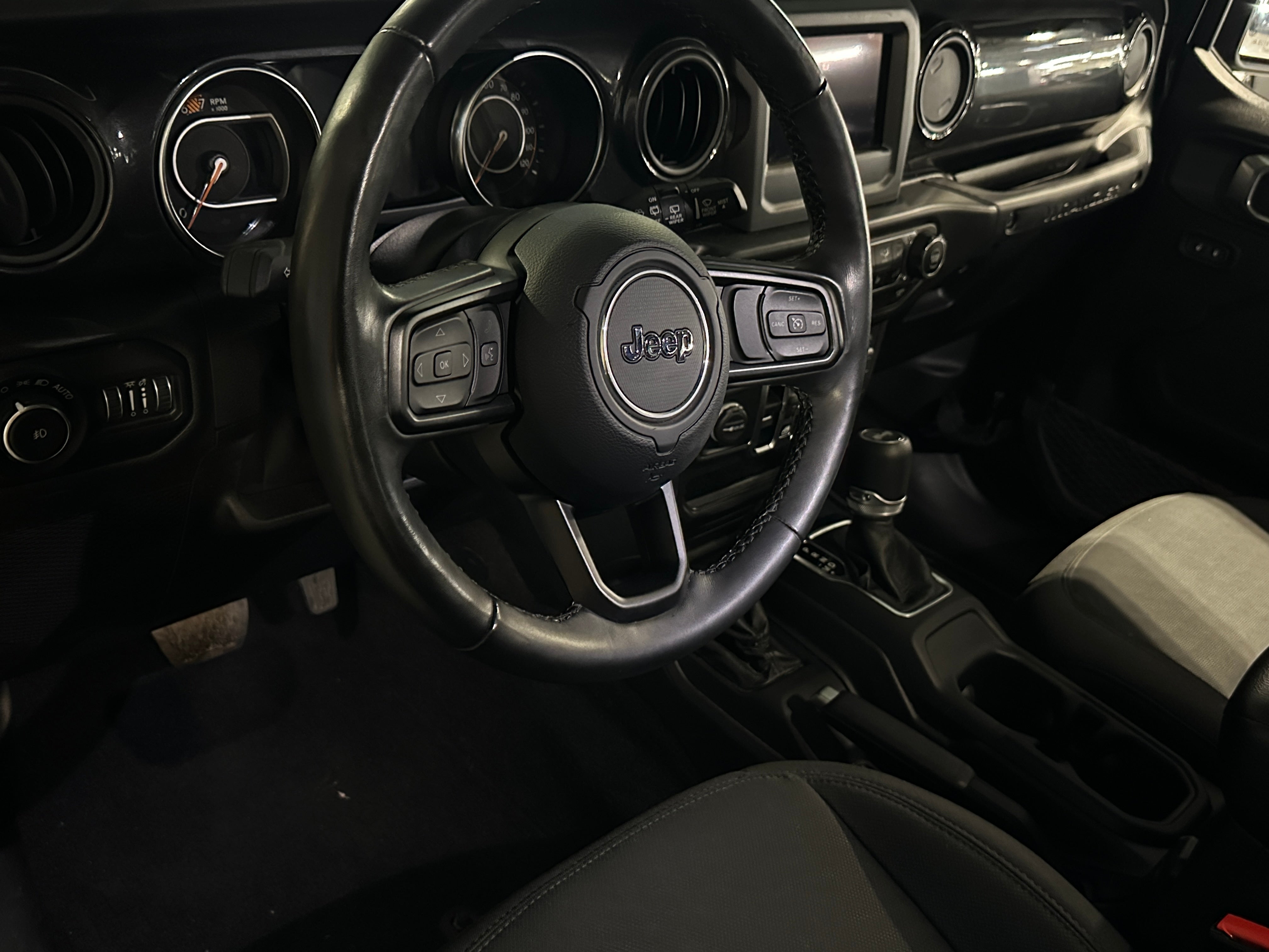2021 Jeep Wrangler Unlimited Altitude 3