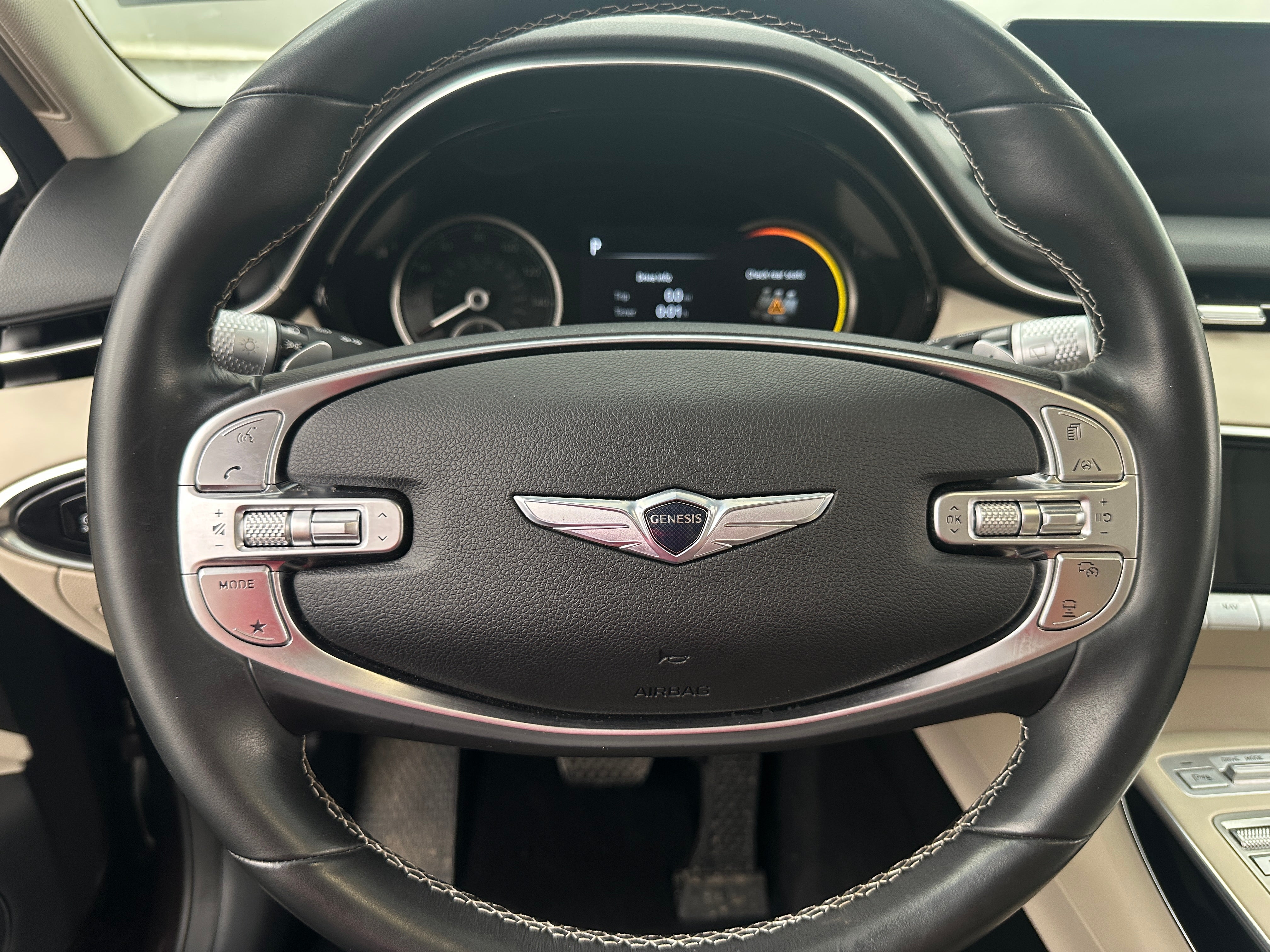 2023 Genesis GV70 Standard 4