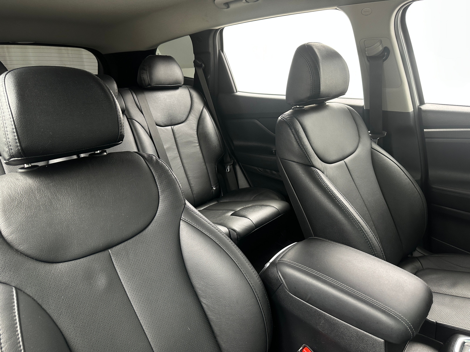 Thumbnail: 2020 Hyundai Santa Fe - 2