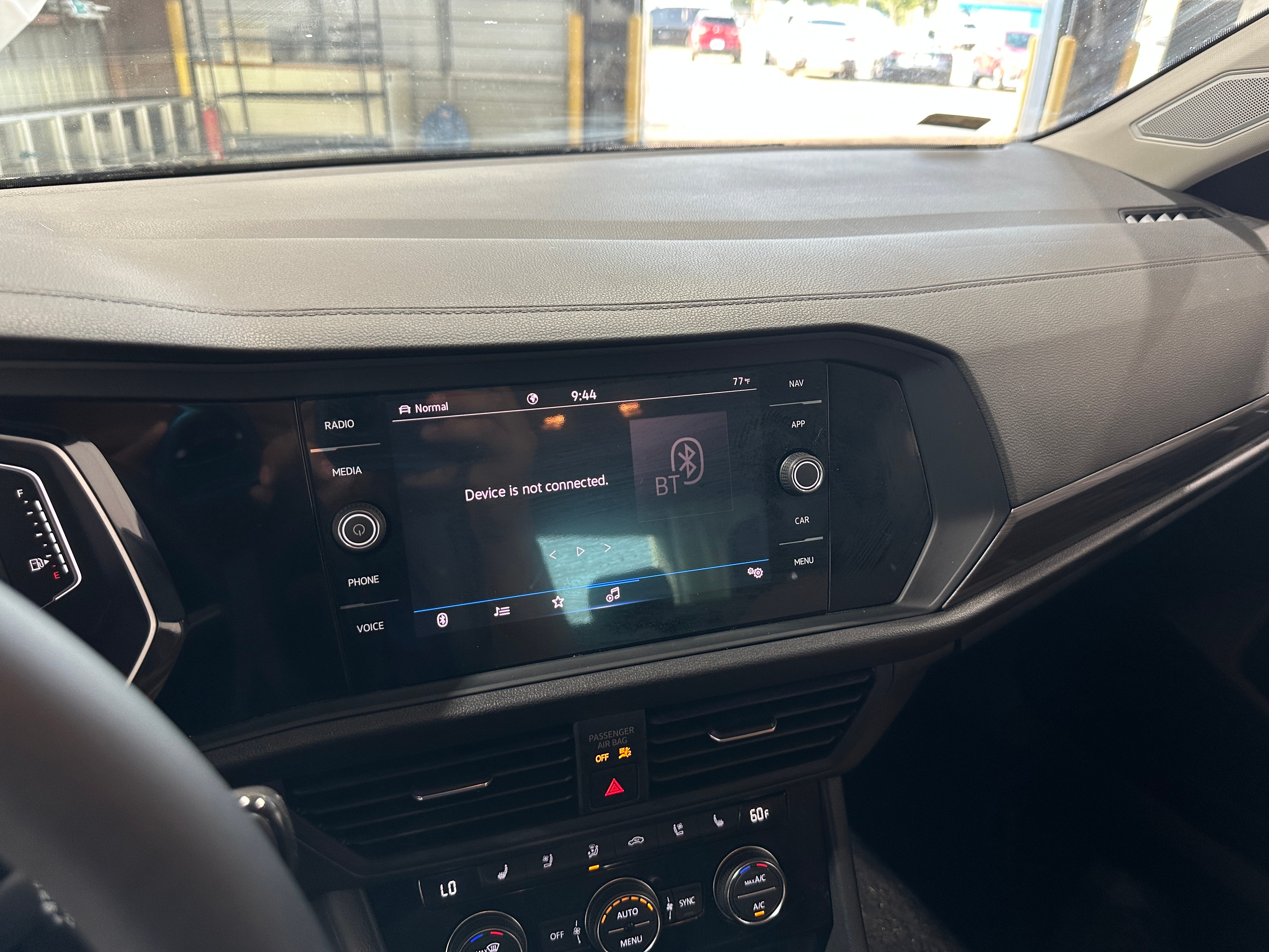 2022 Volkswagen Jetta SEL 3