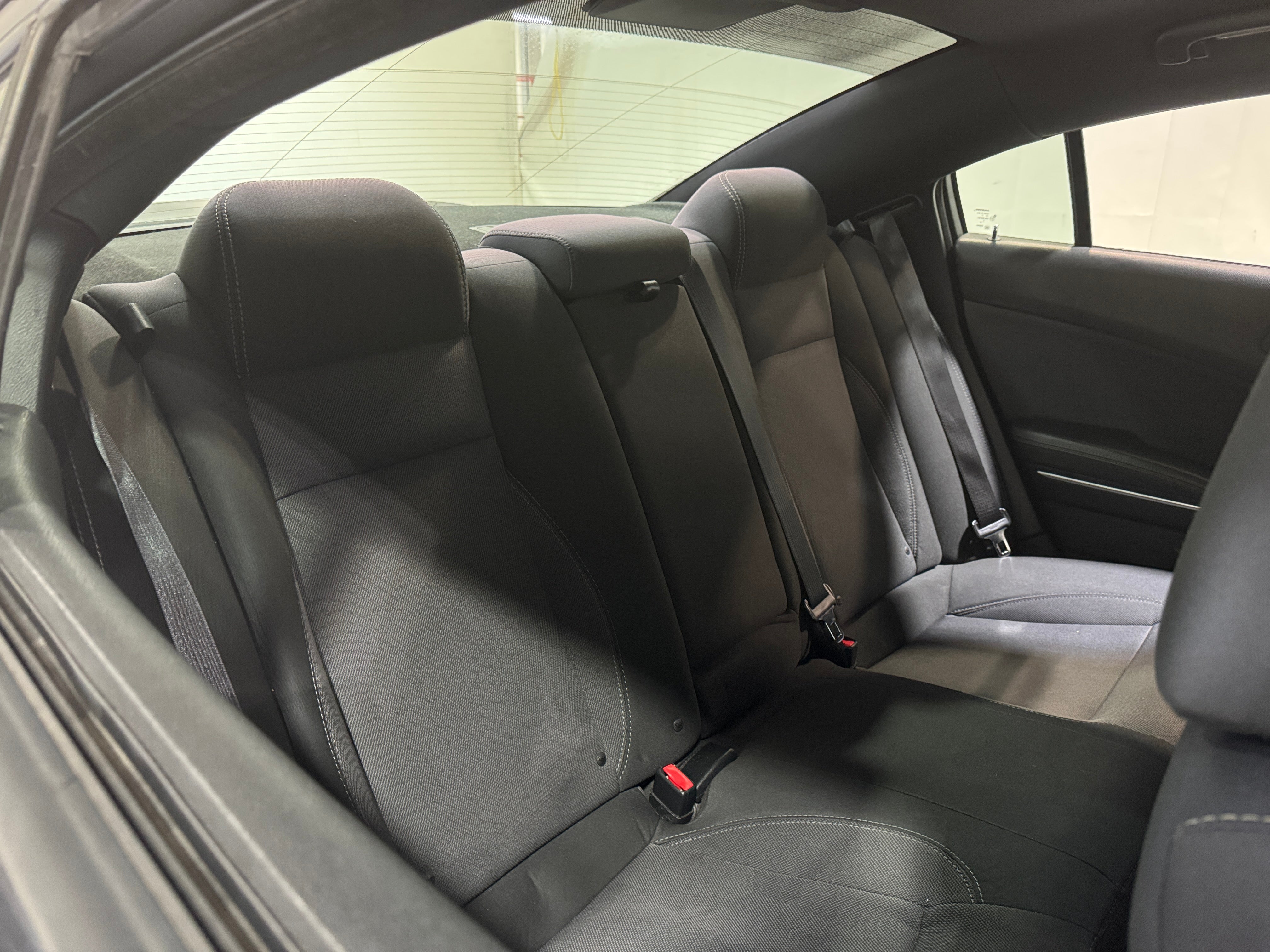 2015 Dodge Charger SE 6