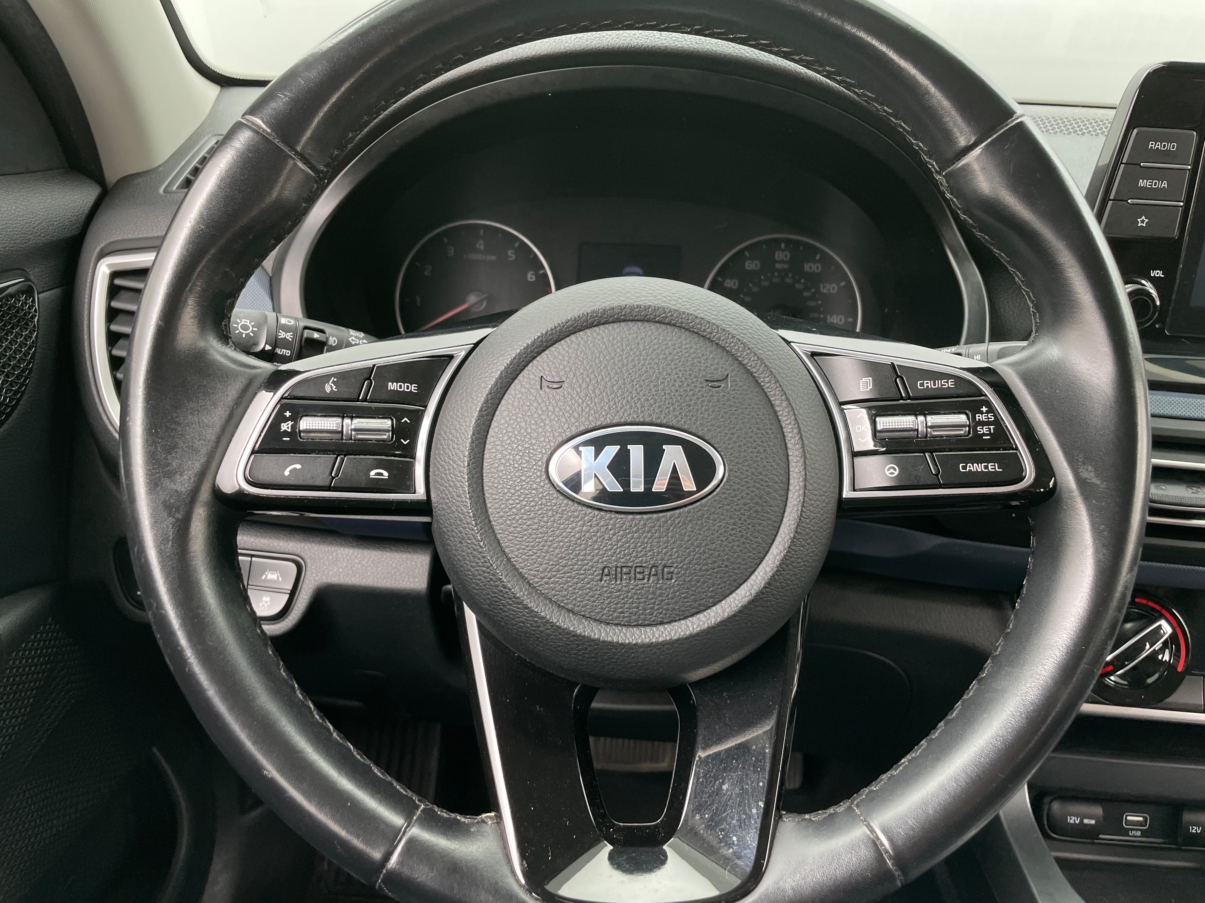 2021 Kia Seltos S 5