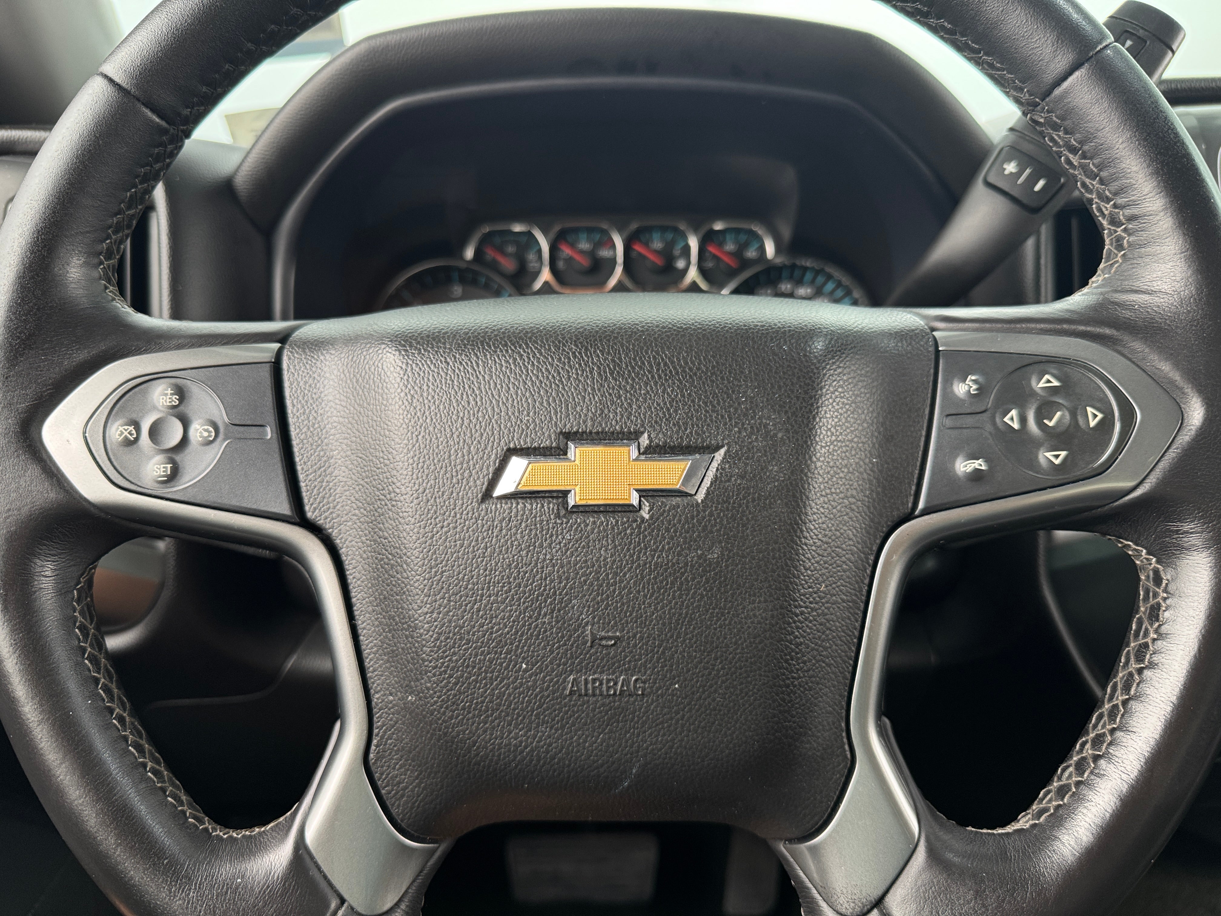 Thumbnail: 2016 Chevrolet Silverado 1500 - 5