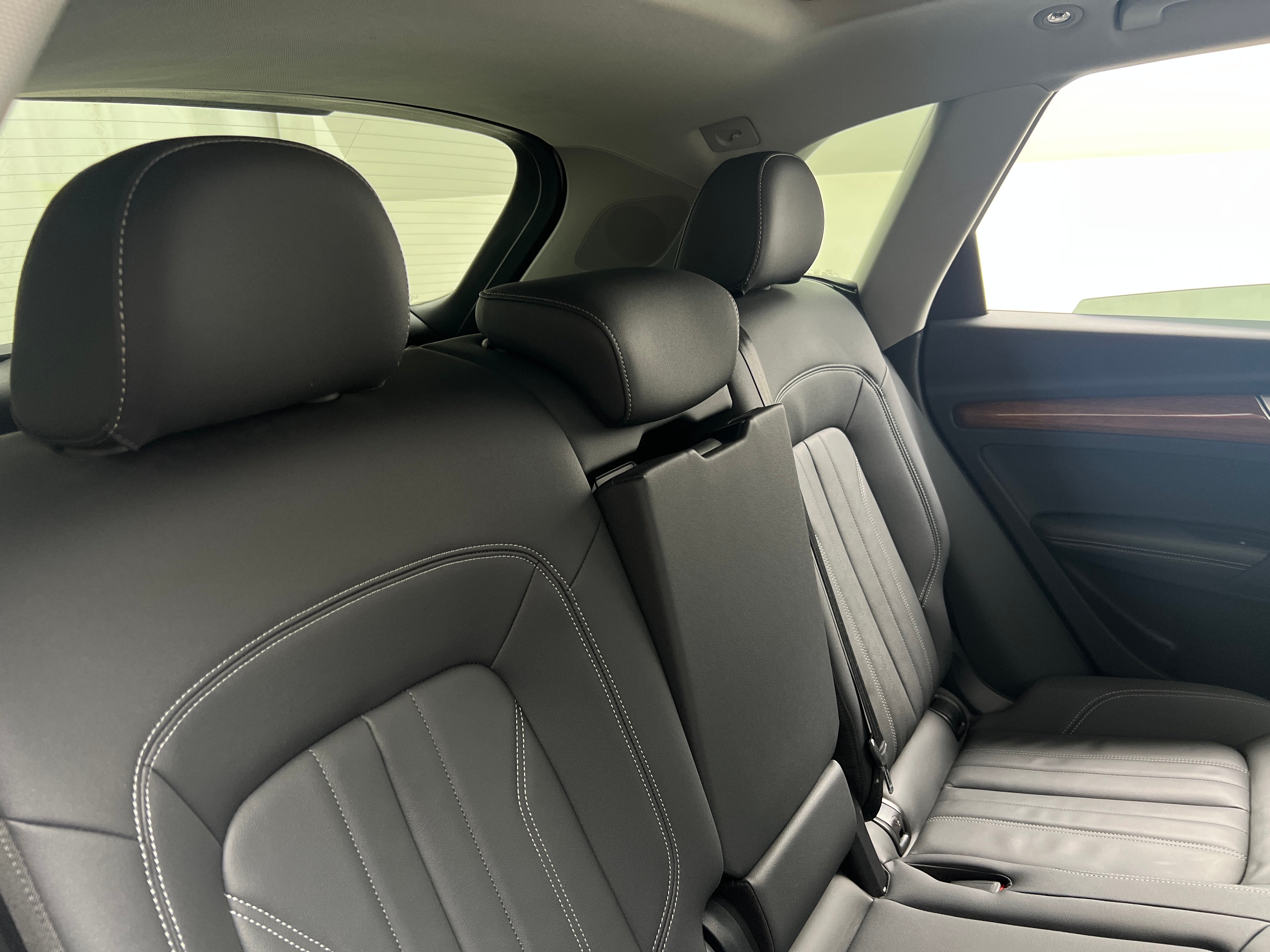 2022 Audi Q5 e Premium Plus 5