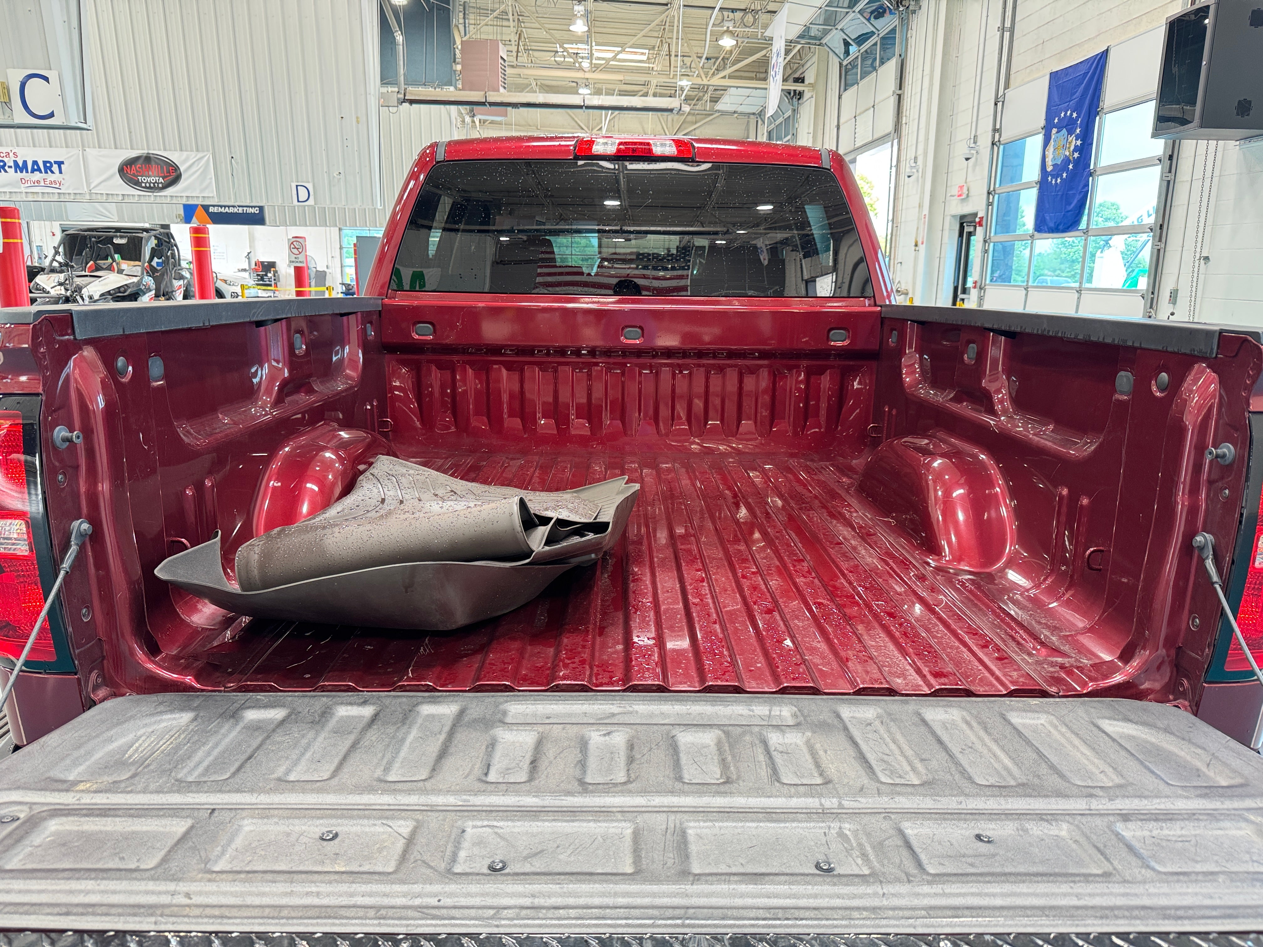 Thumbnail: 2017 Chevrolet Silverado 1500 - 7