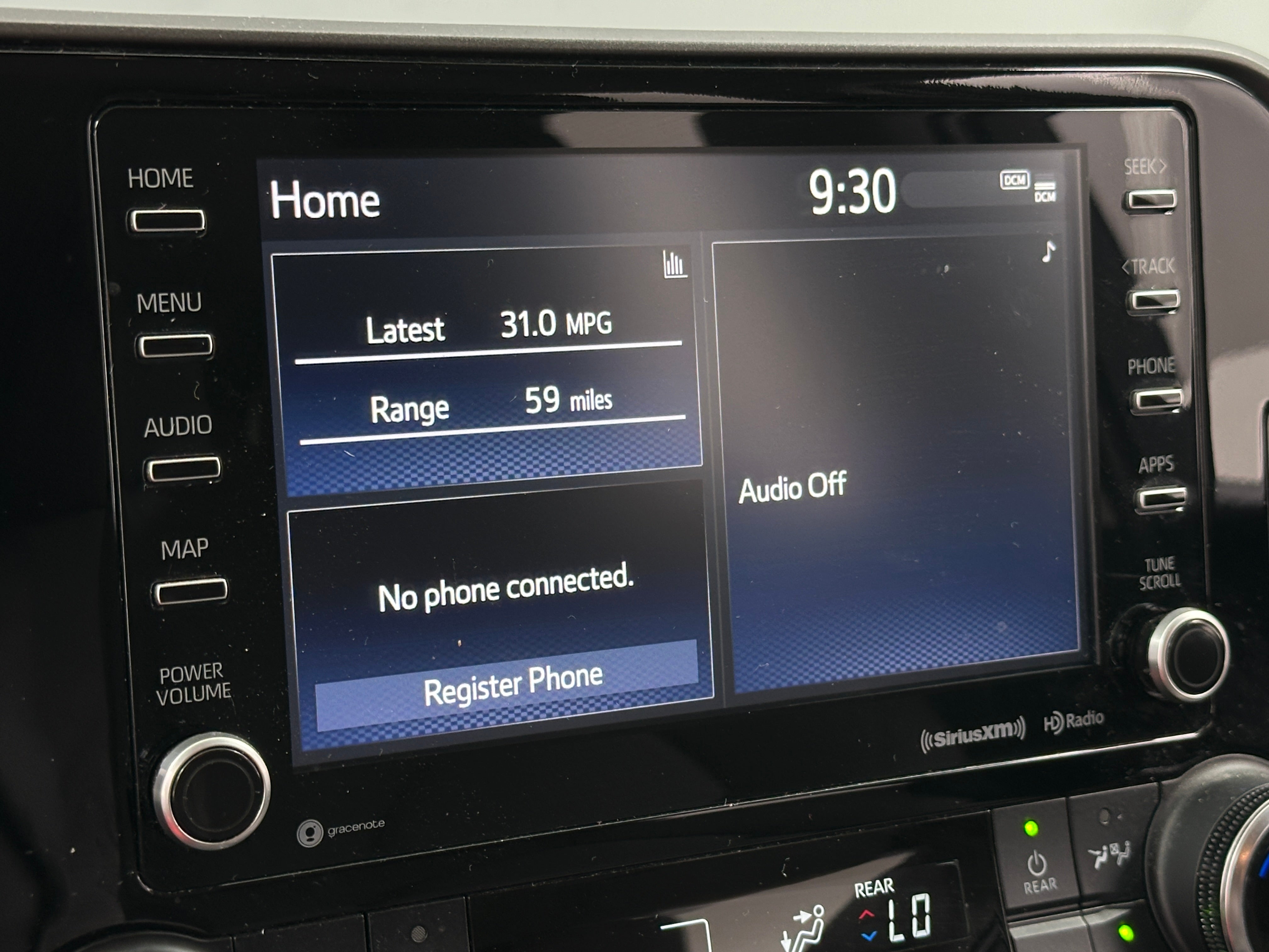 2022 Toyota Highlander LE 4