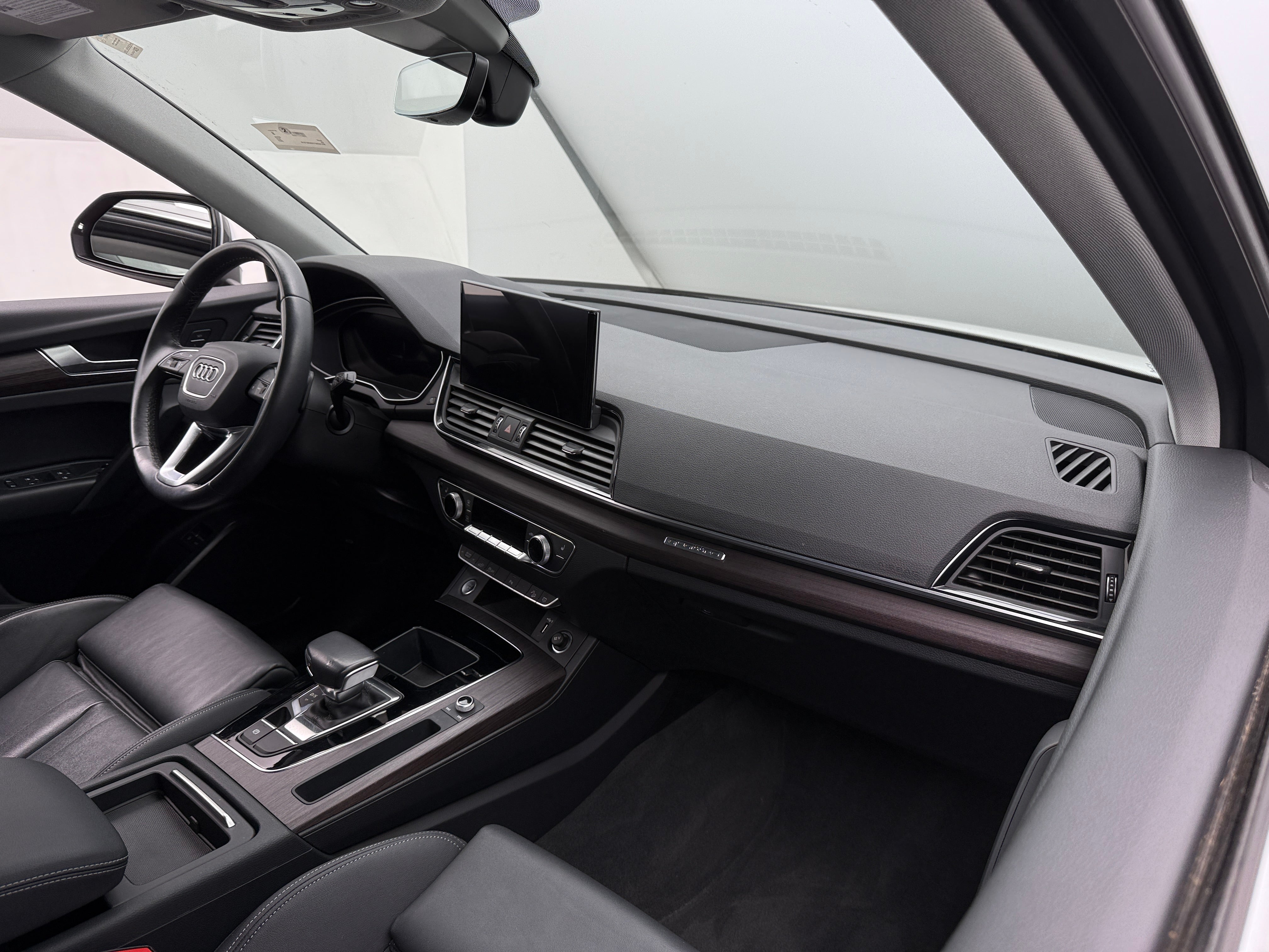 2022 Audi Q5 e Premium 2