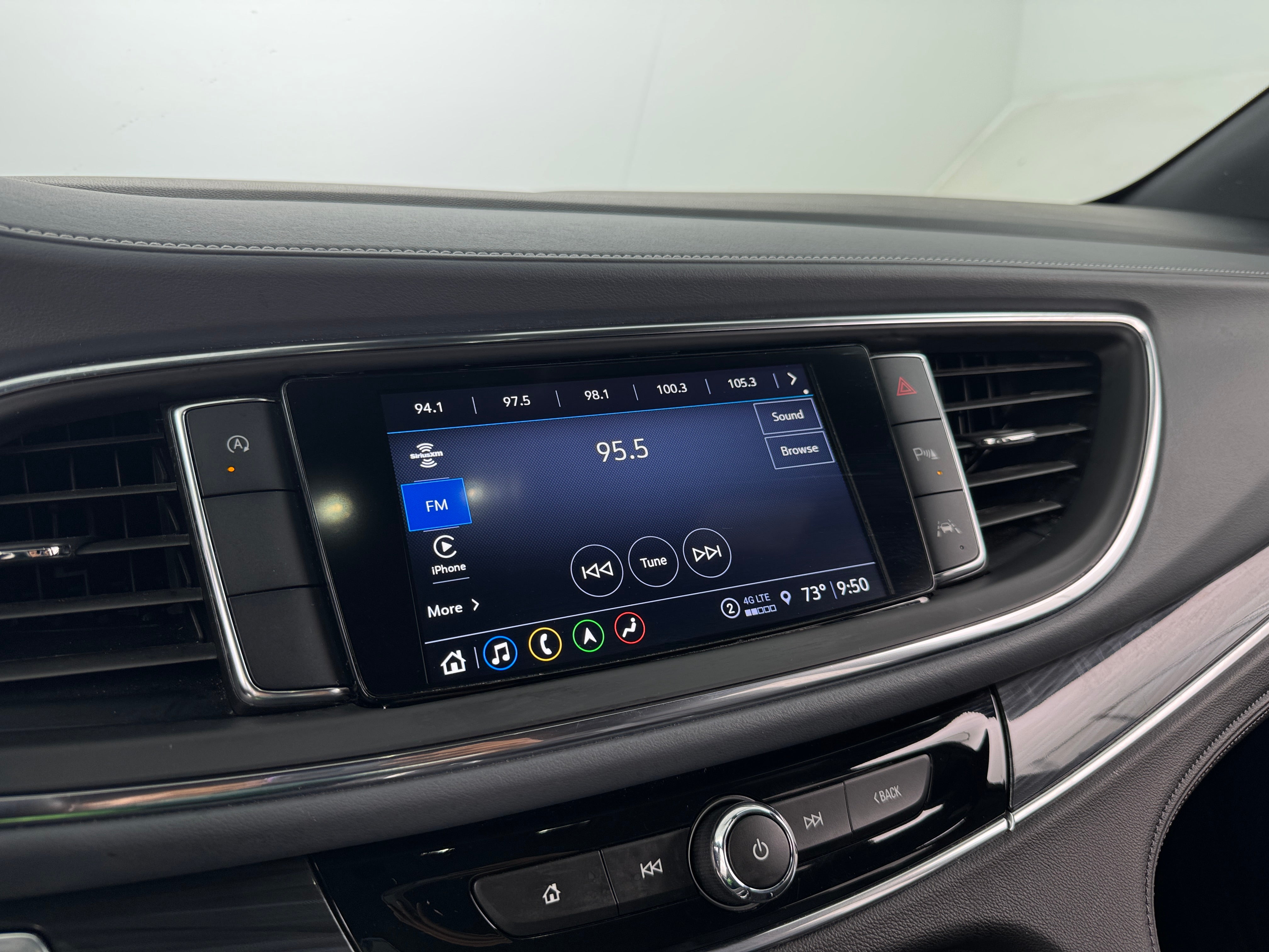 2024 Buick Enclave Premium 3