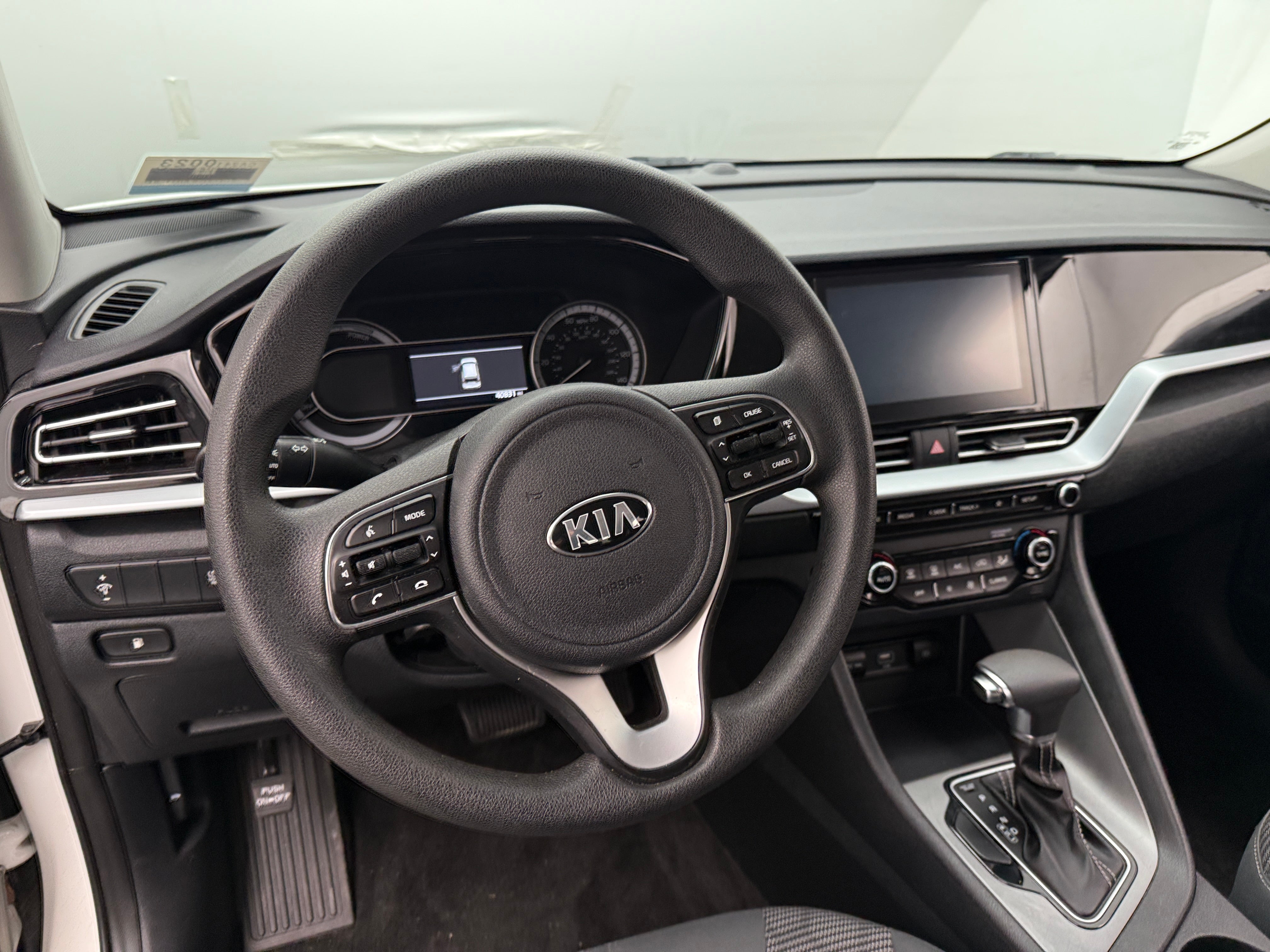 Thumbnail: 2021 Kia Niro - 5