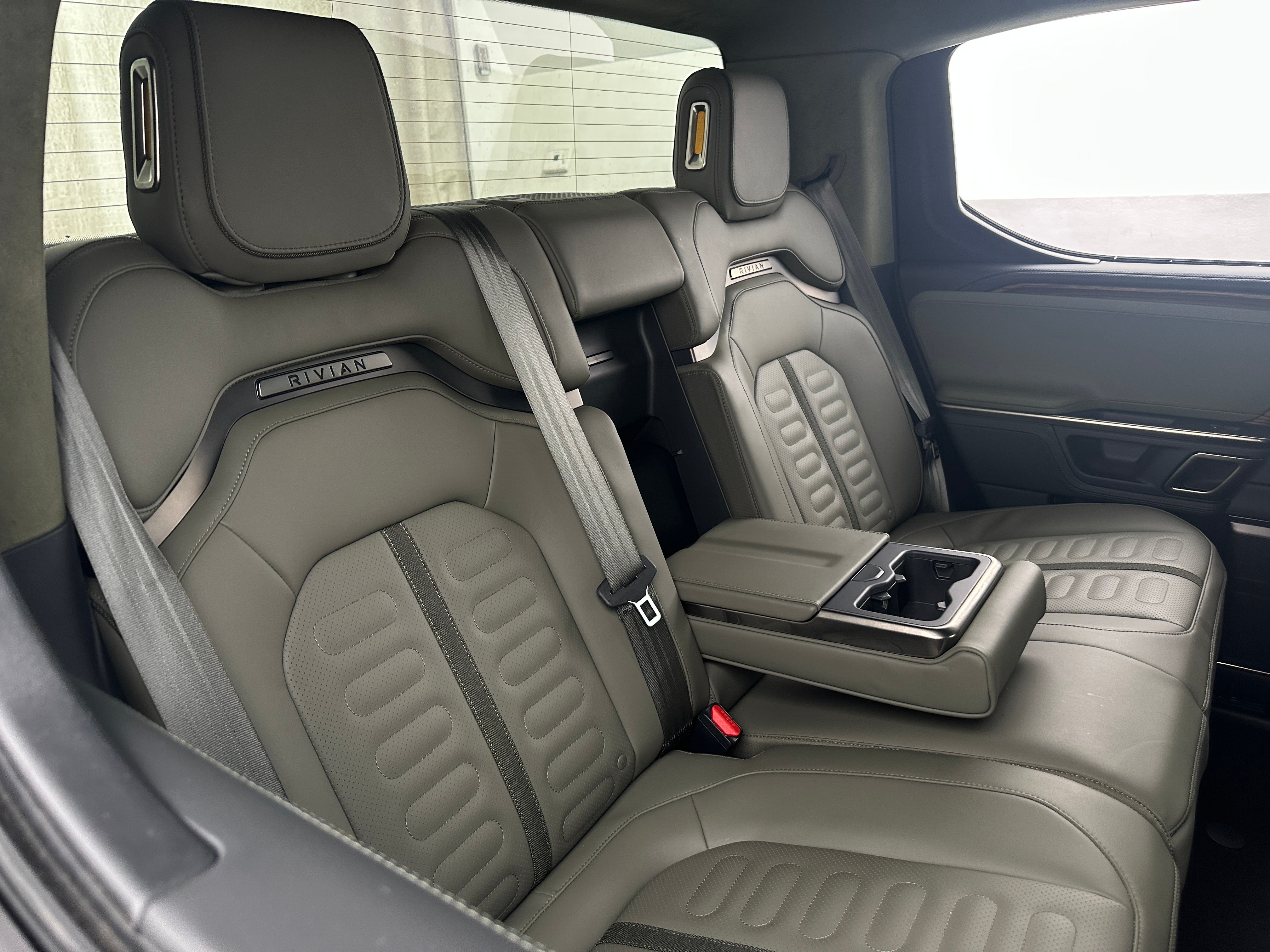 2023 Rivian R1T Adventure 5