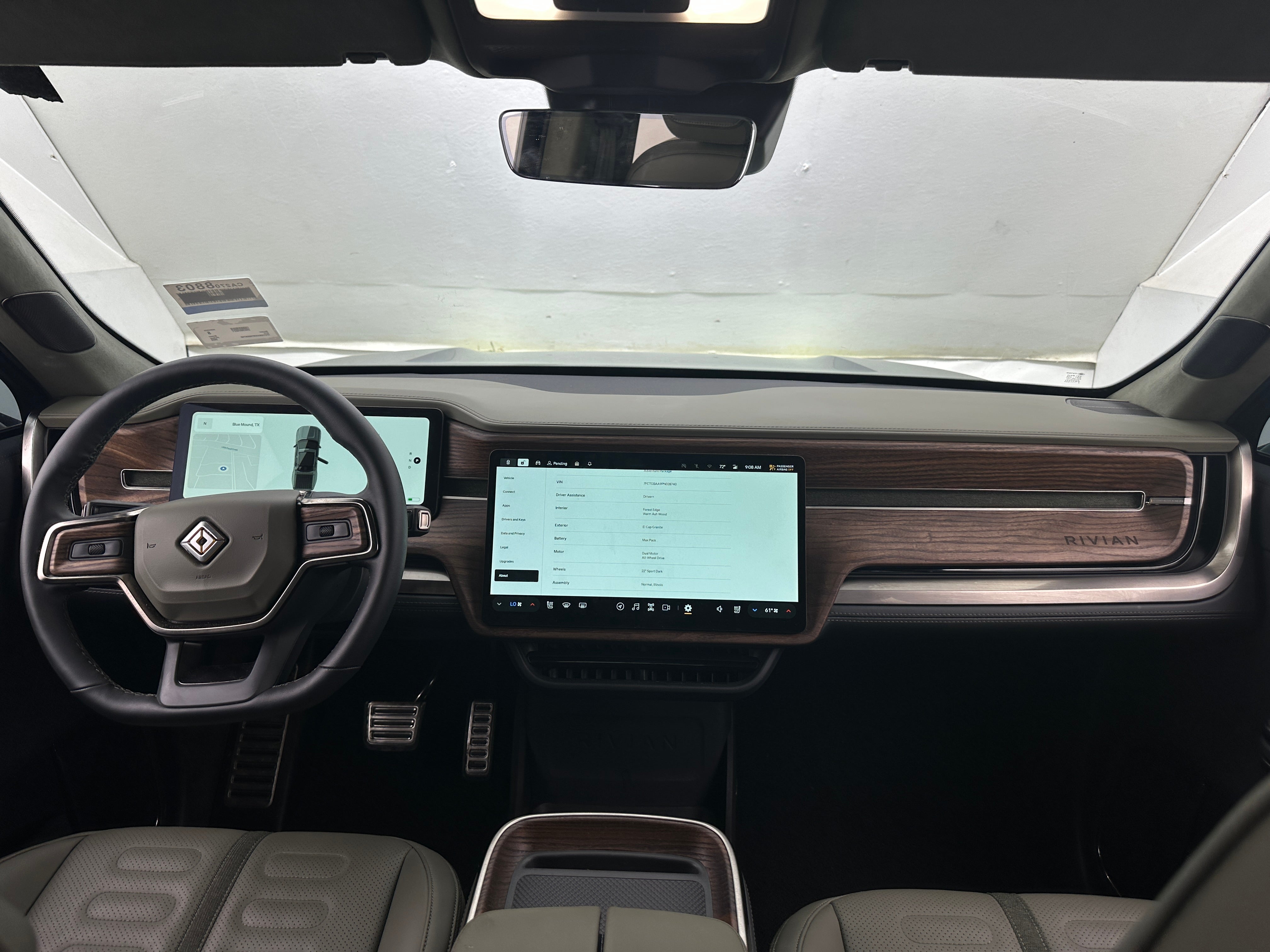 2023 Rivian R1T Adventure 2