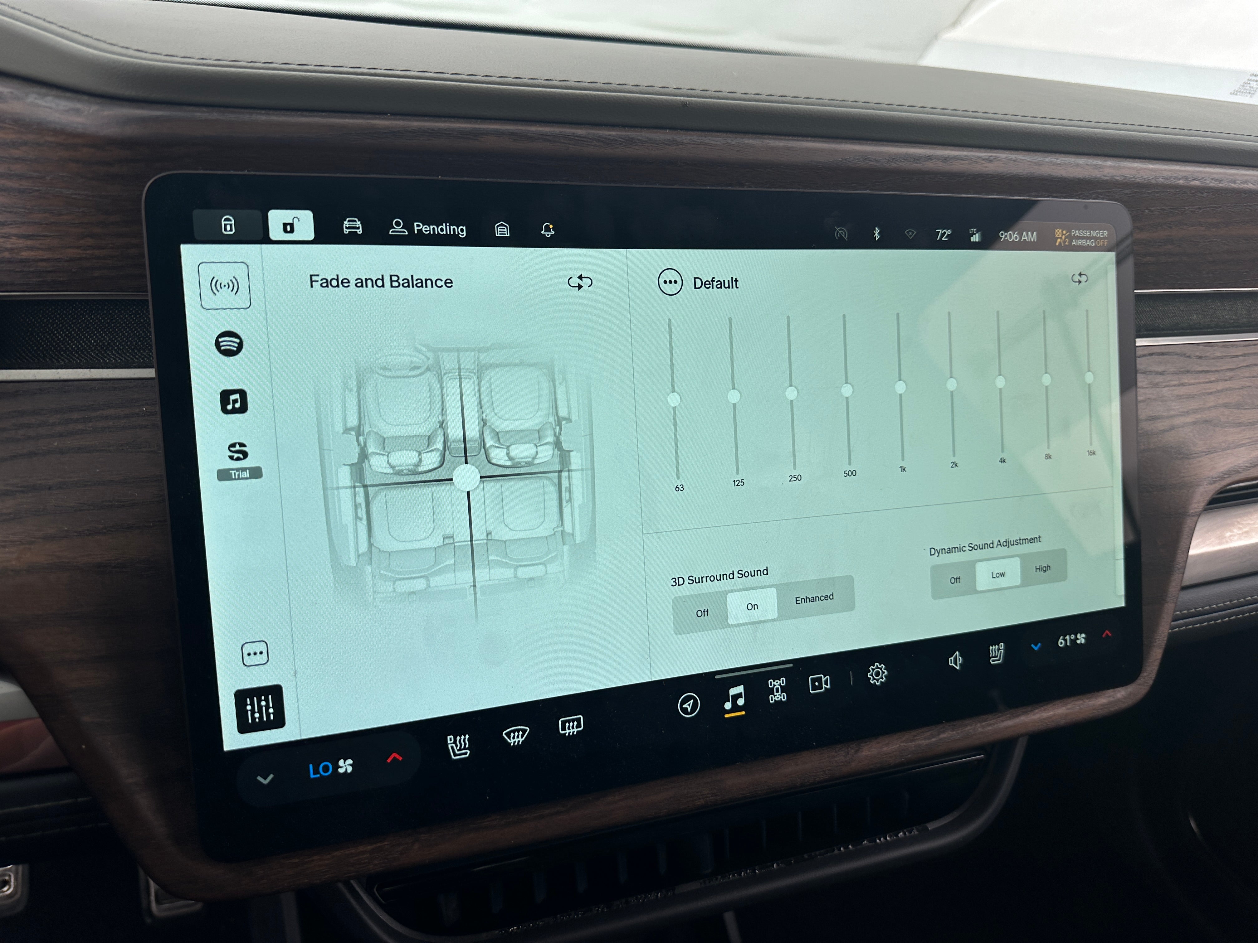2023 Rivian R1T Adventure 3