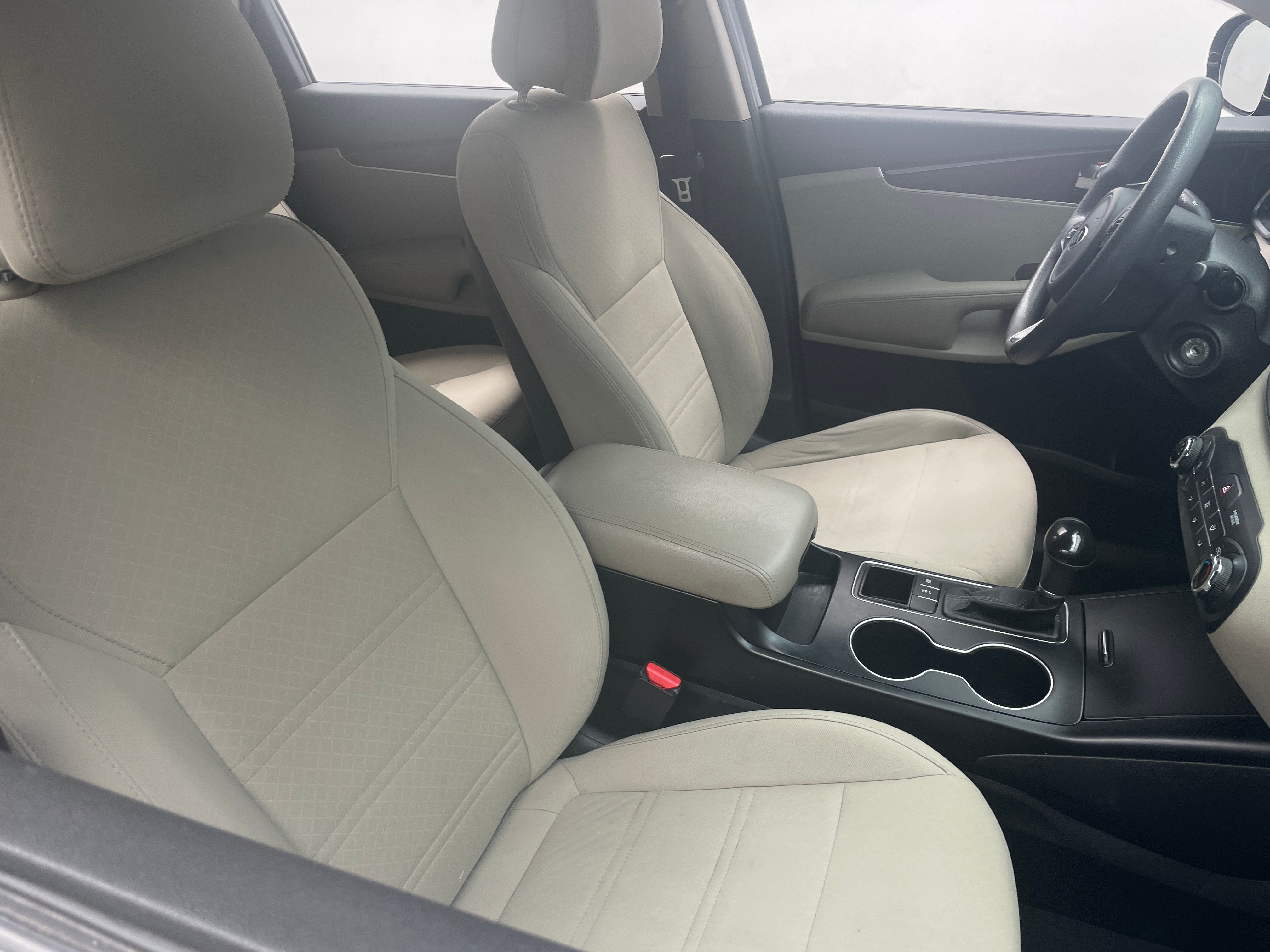2017 Kia Sorento LX 2